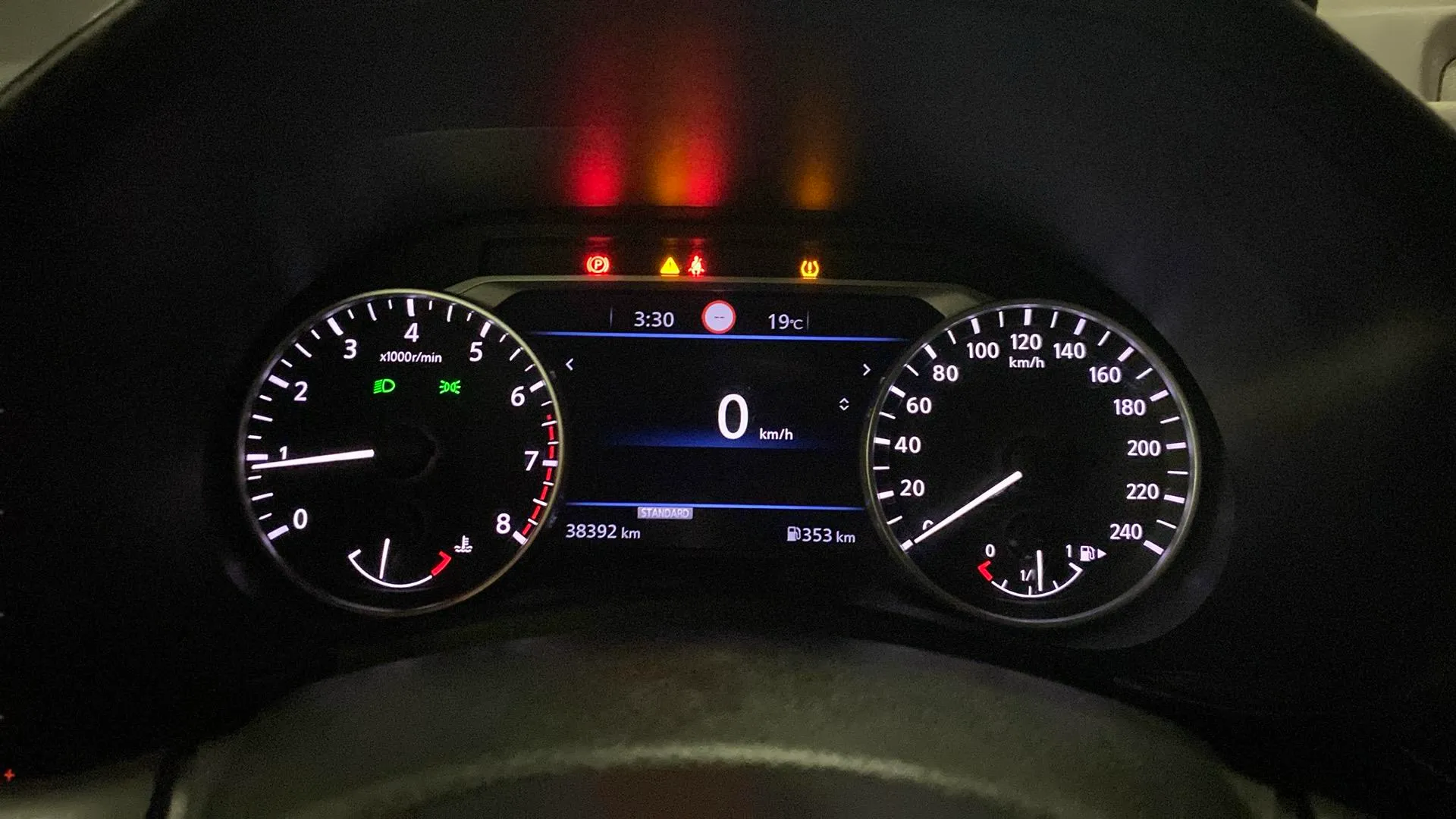 Nissan Juke DIG-T Tekna - foto 14