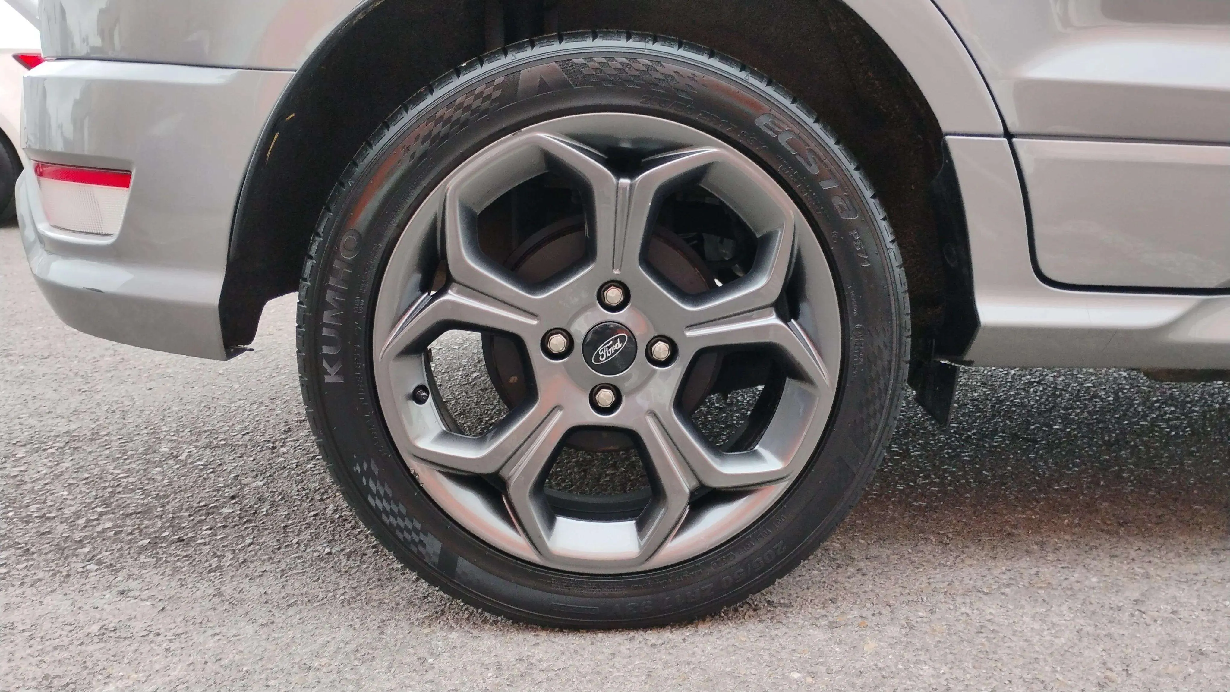 Ford EcoSport 1.0T EcoBoost ST Line - foto 13