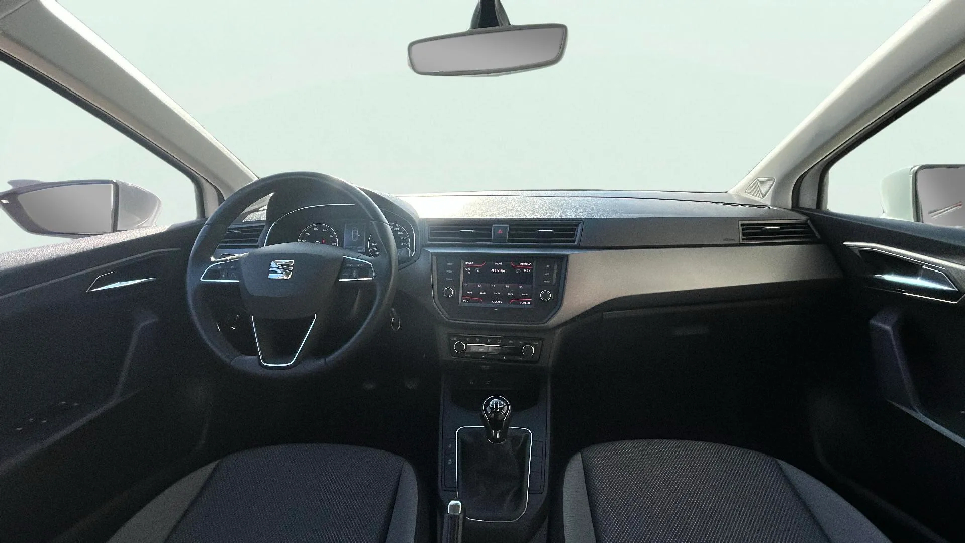 SEAT Ibiza 1.0 MPI Reference Business - foto 10