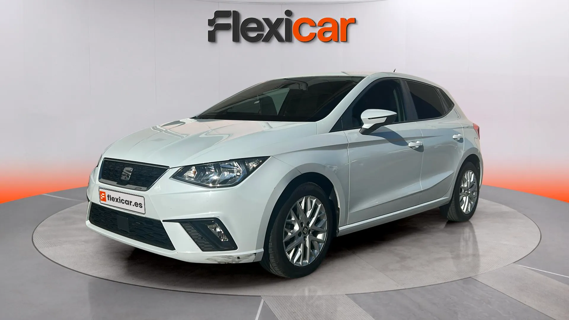 SEAT Ibiza 1.0 MPI Reference Business - foto 3