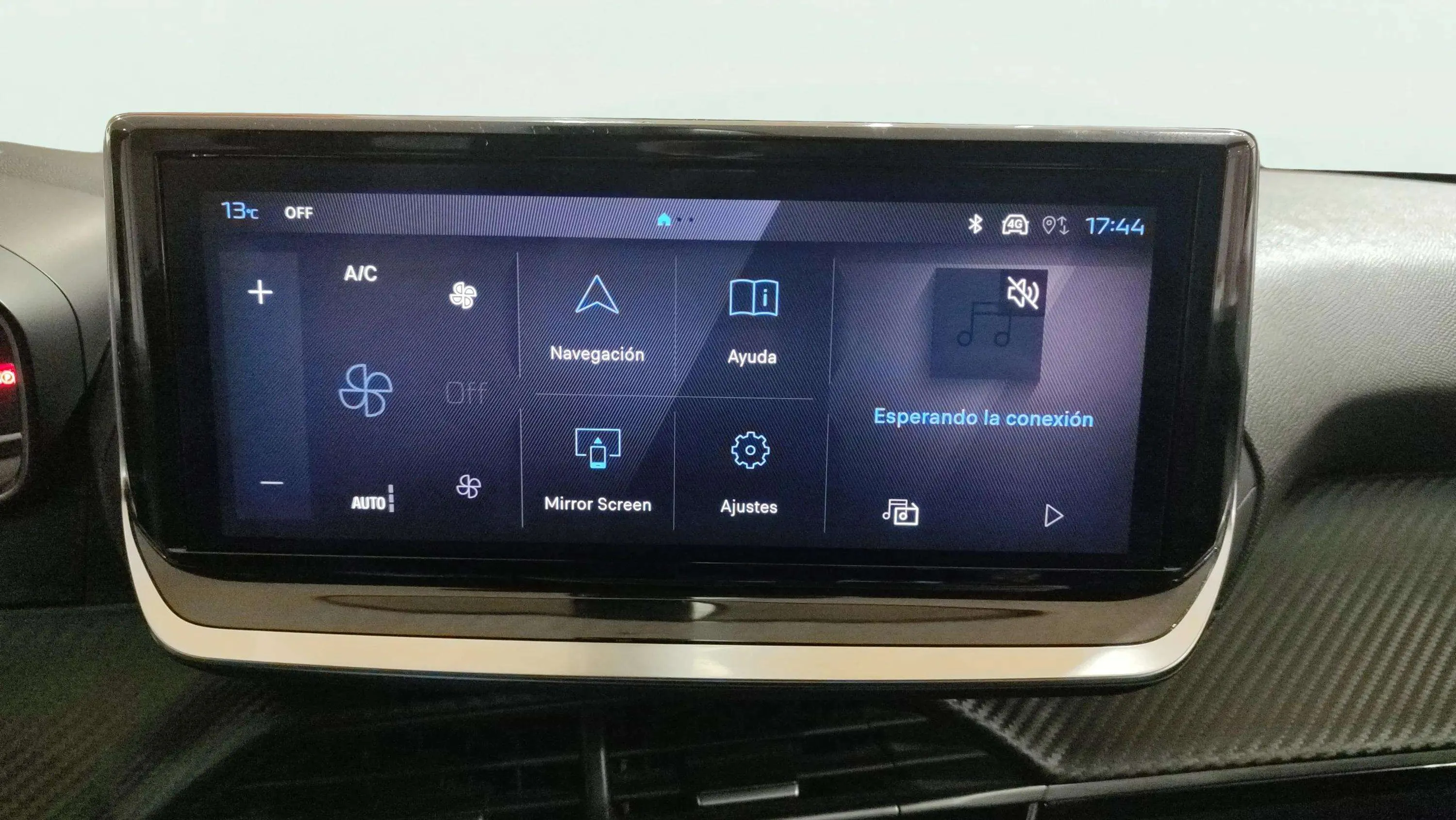 Peugeot 2008 Active Pack PureTech 100 - foto 9