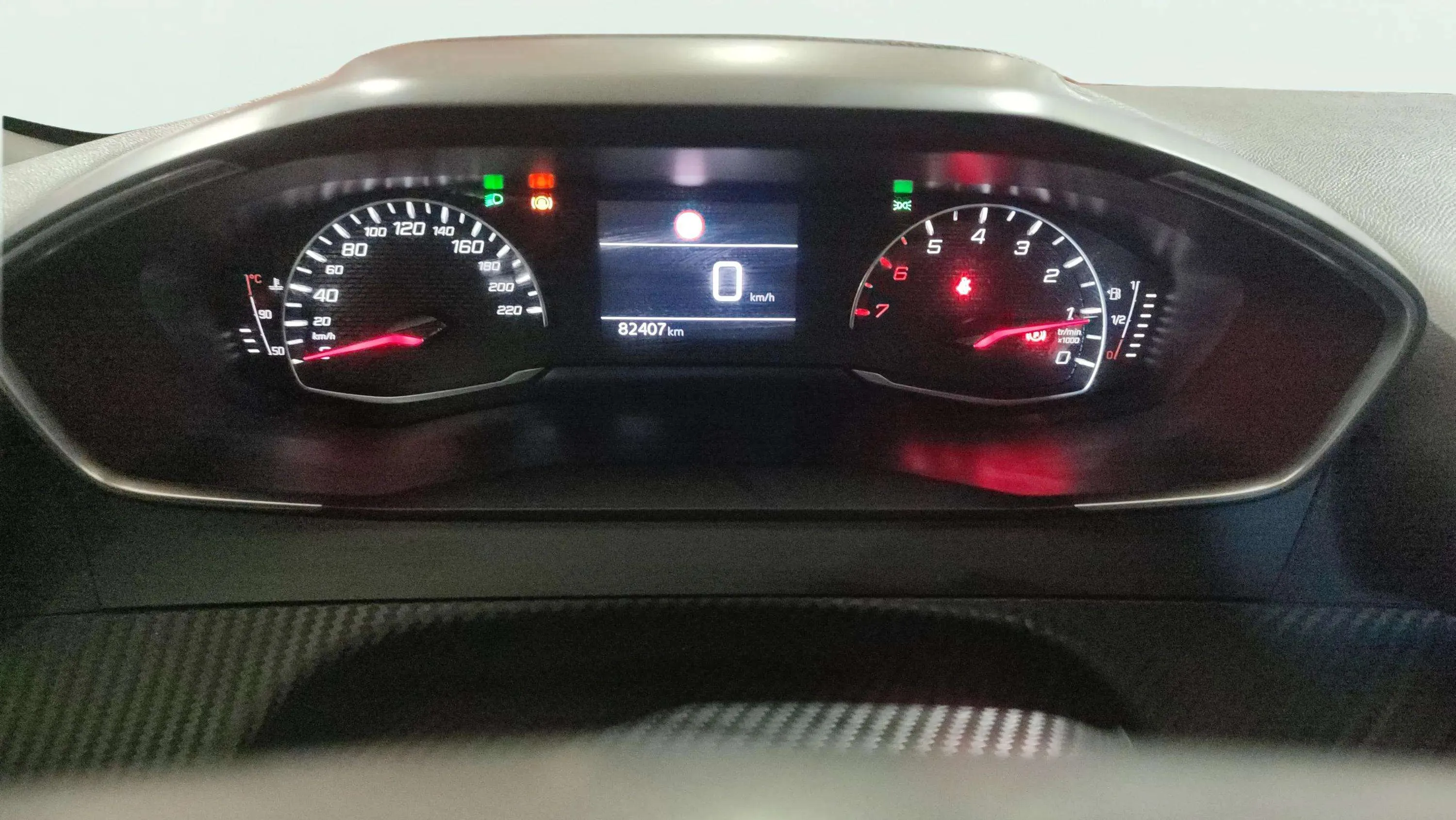Peugeot 2008 Active Pack PureTech 100 - foto 8