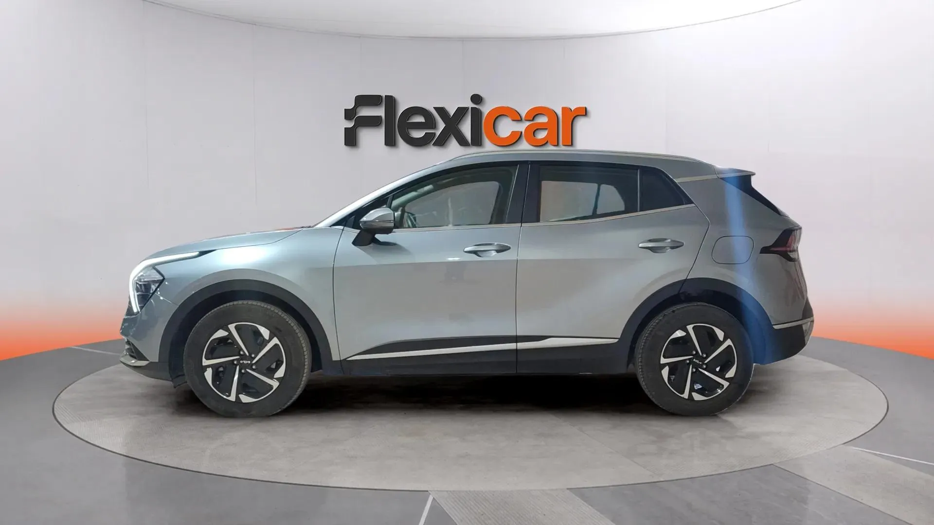 Kia Sportage 1.6 T-GDi HEV Drive 4x2 - foto 4