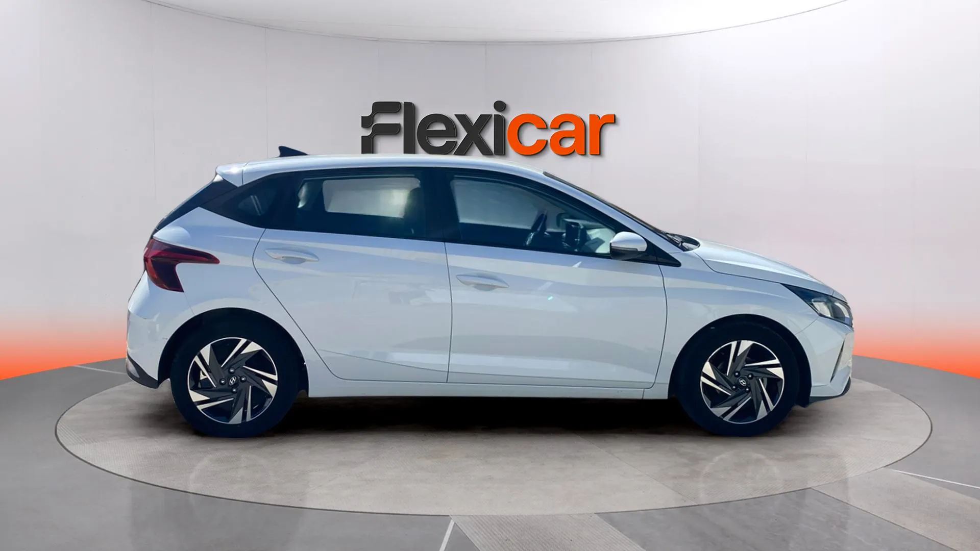Hyundai i20 1.2 MPI SLX - foto 8