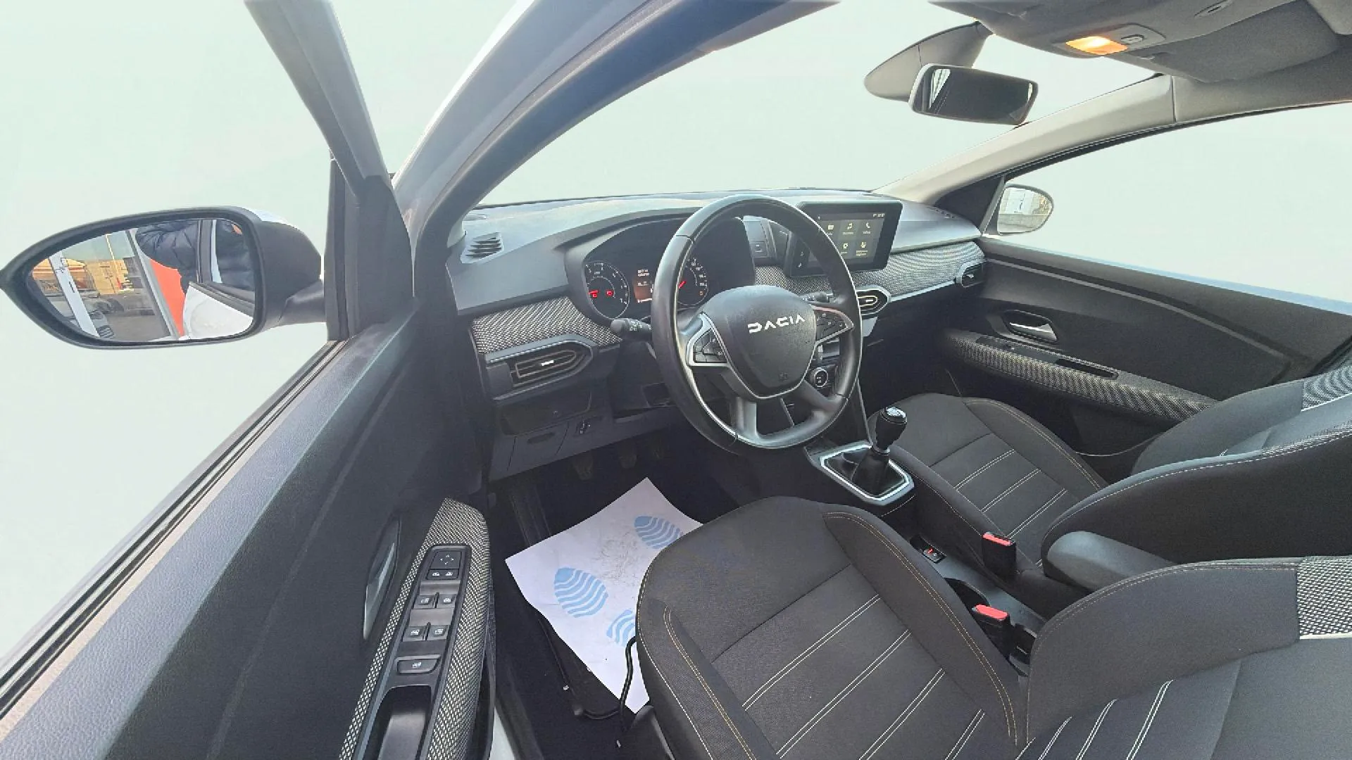 Dacia Sandero Expression TCe - foto 16