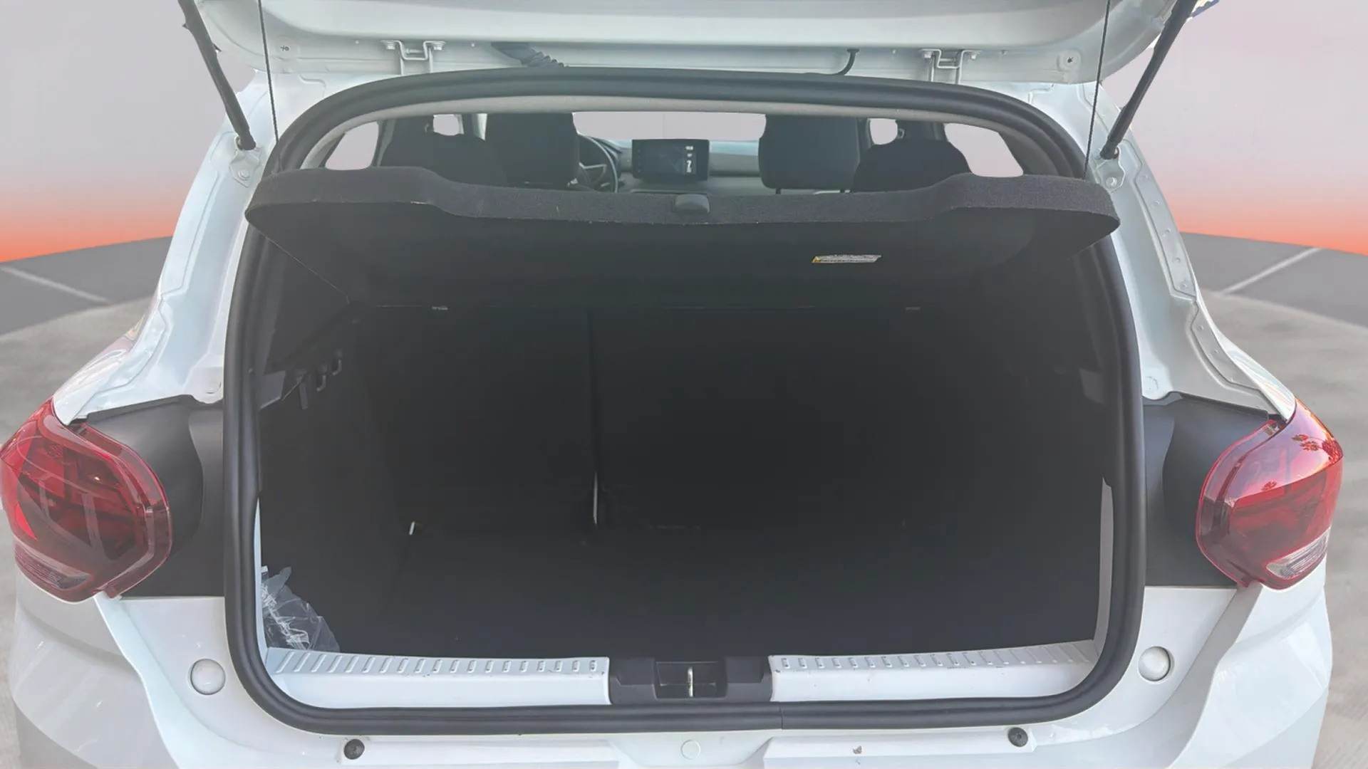 Dacia Sandero Expression TCe - foto 9