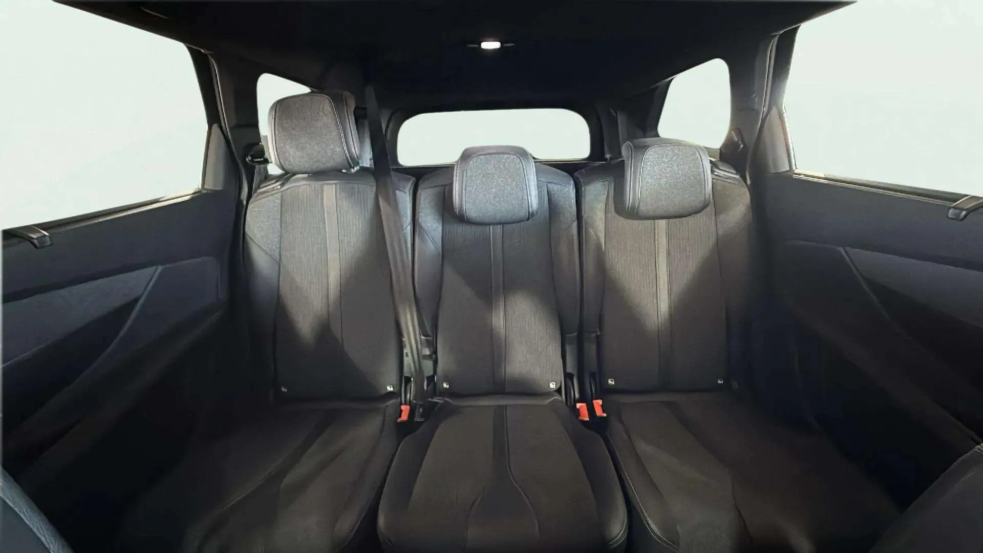 Peugeot 5008 GT-Line 1.2L PureTech EAT8 - foto 15
