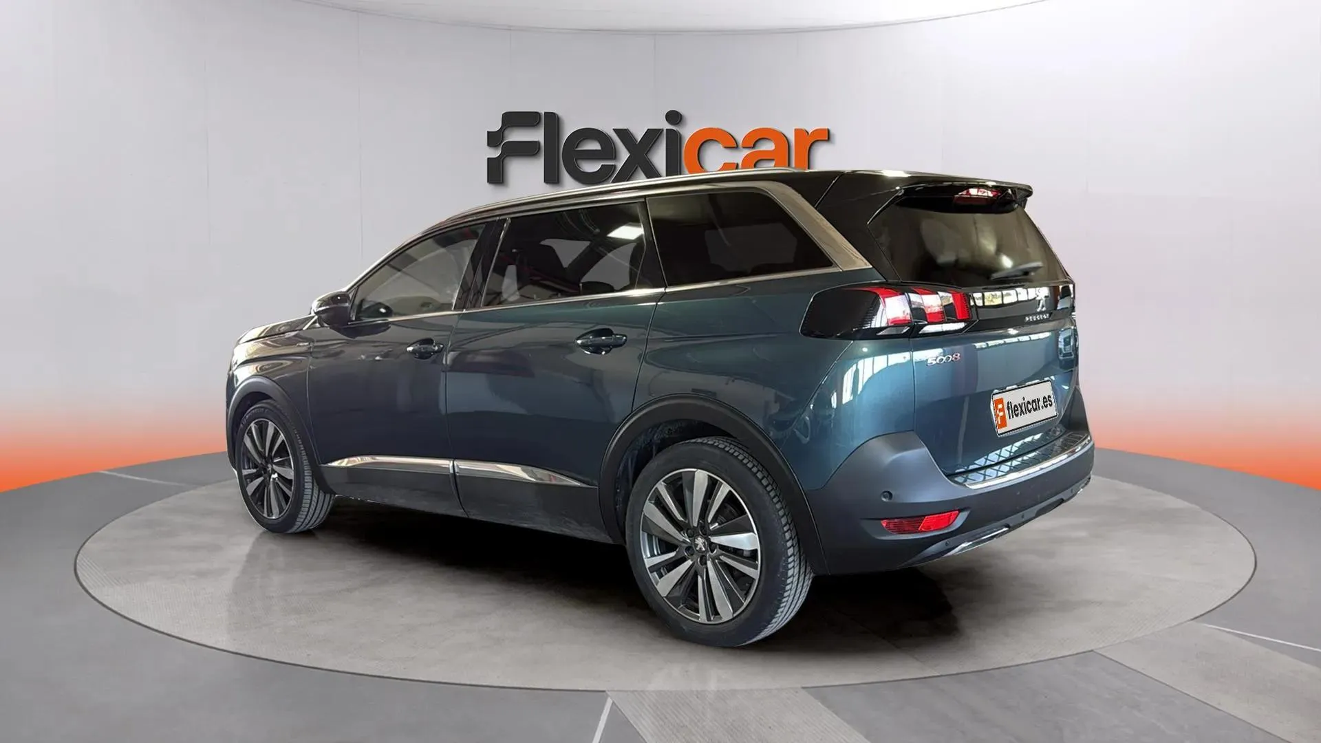Peugeot 5008 GT-Line 1.2L PureTech EAT8 - foto 5