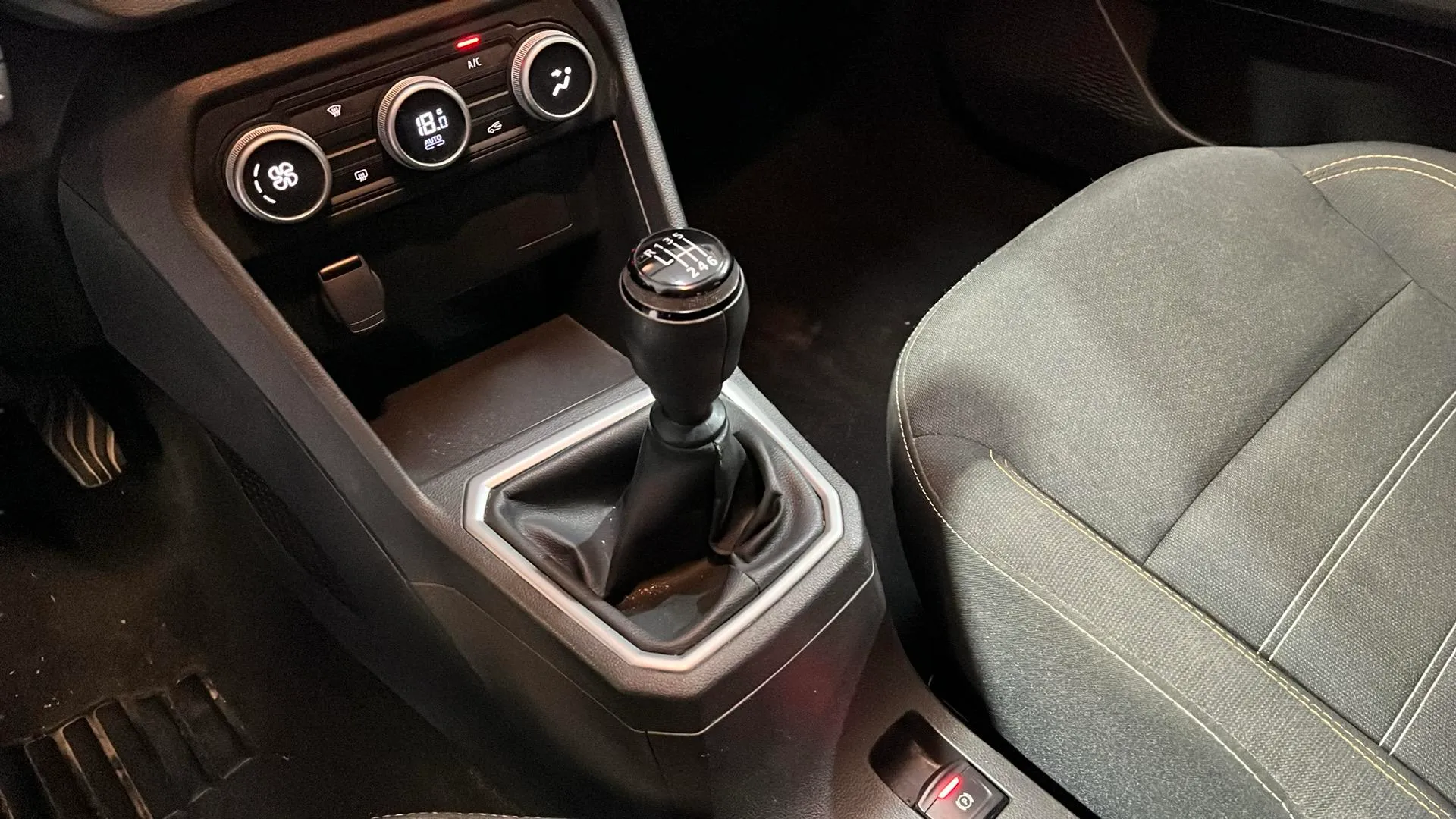 Dacia Sandero Essential ECO-G - foto 15