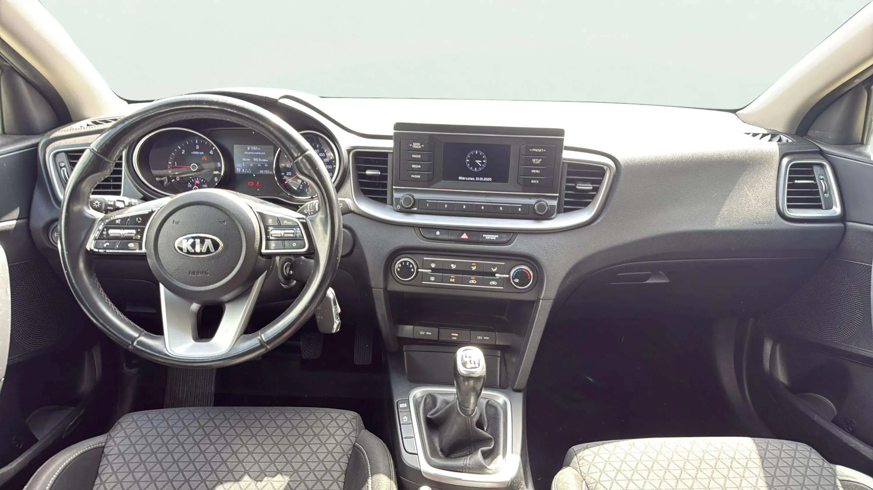 Kia XCeed 1.5 MHEV iMT Drive - foto 9