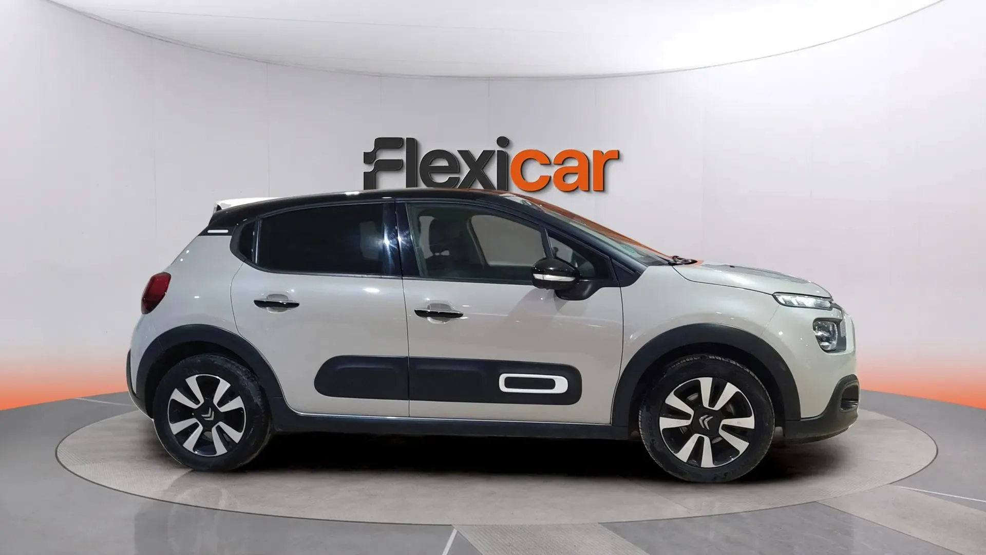 Citroën C3 PureTech Shine - foto 3