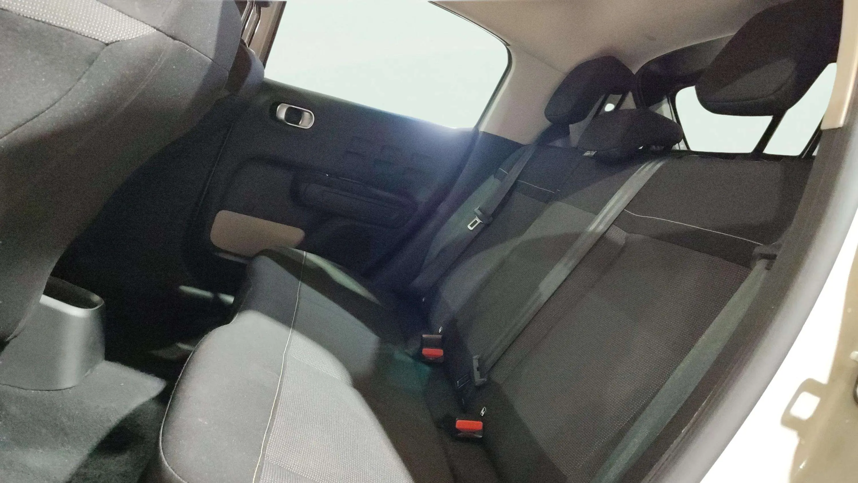 Citroën C3 PureTech Shine - foto 21