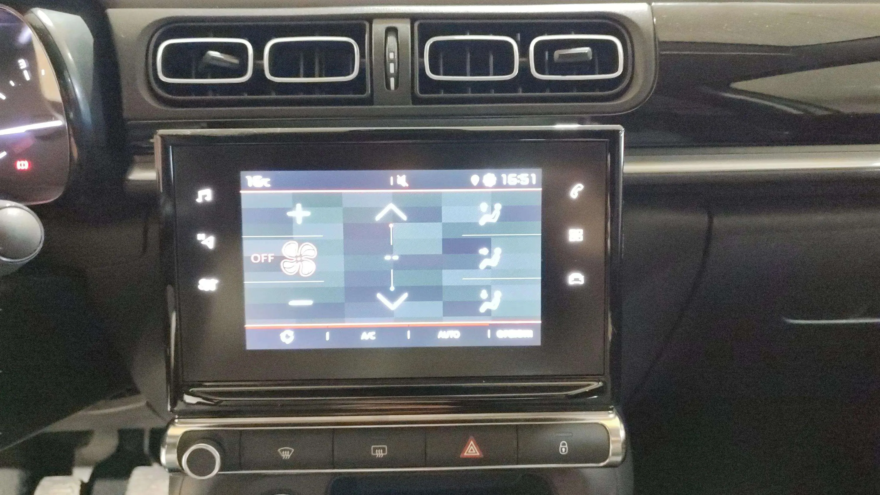 Citroën C3 PureTech Shine - foto 15