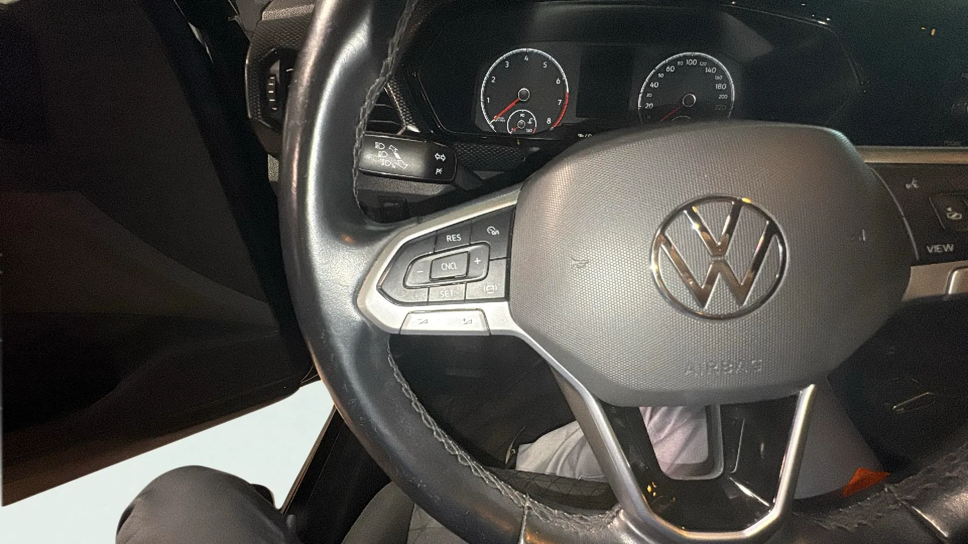 Volkswagen T-Cross Advance 1.0 TSI DSG - foto 15