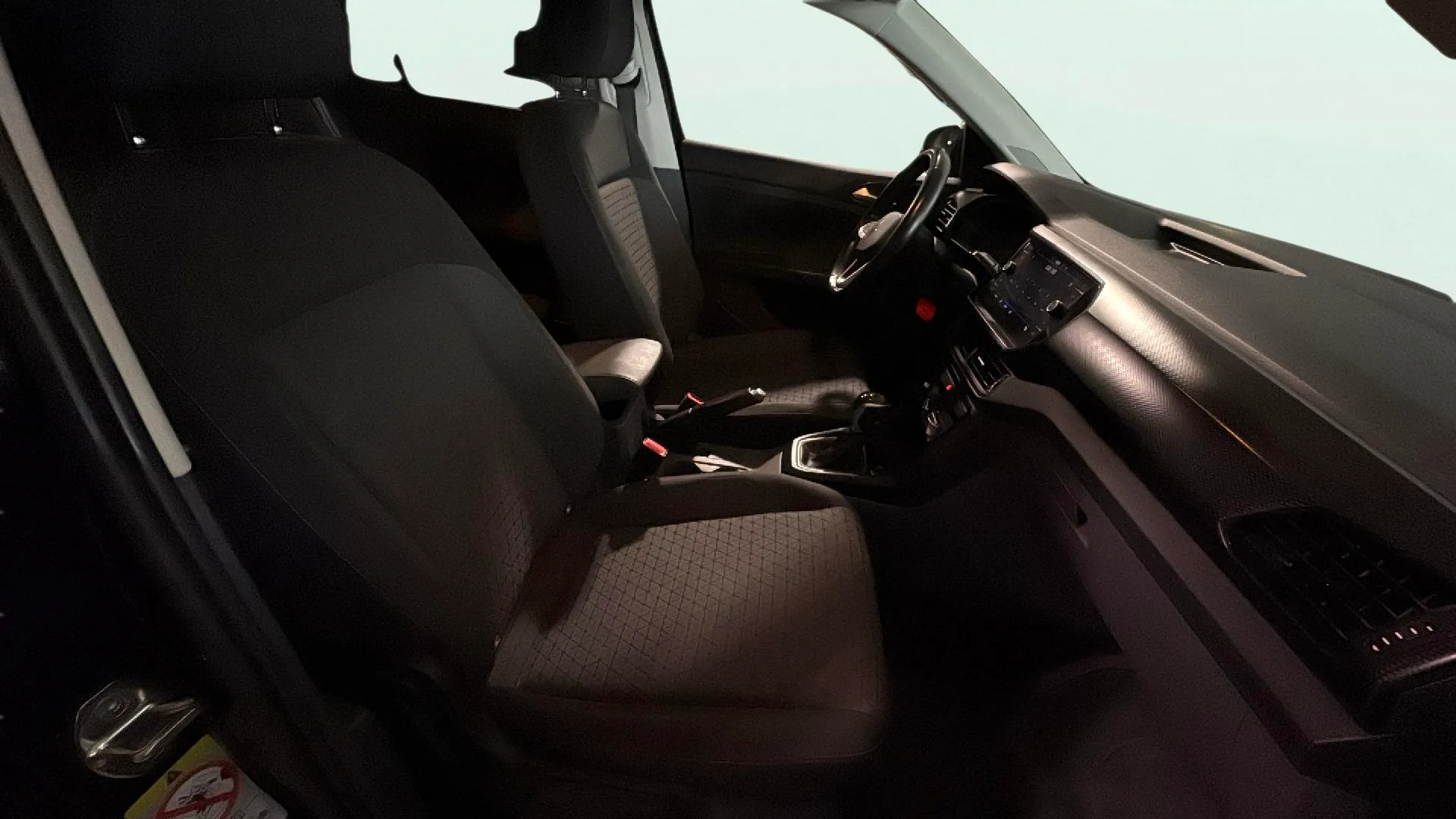 Volkswagen T-Cross Advance 1.0 TSI DSG - foto 8