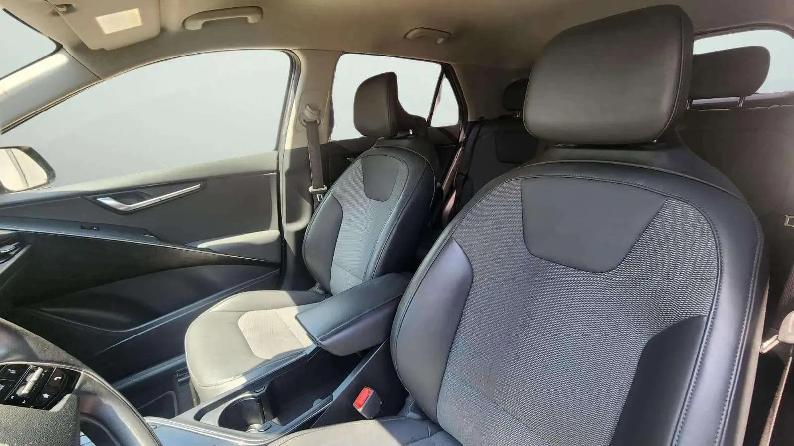 Kia Niro 1.6 GDi HEV Concept - foto 23