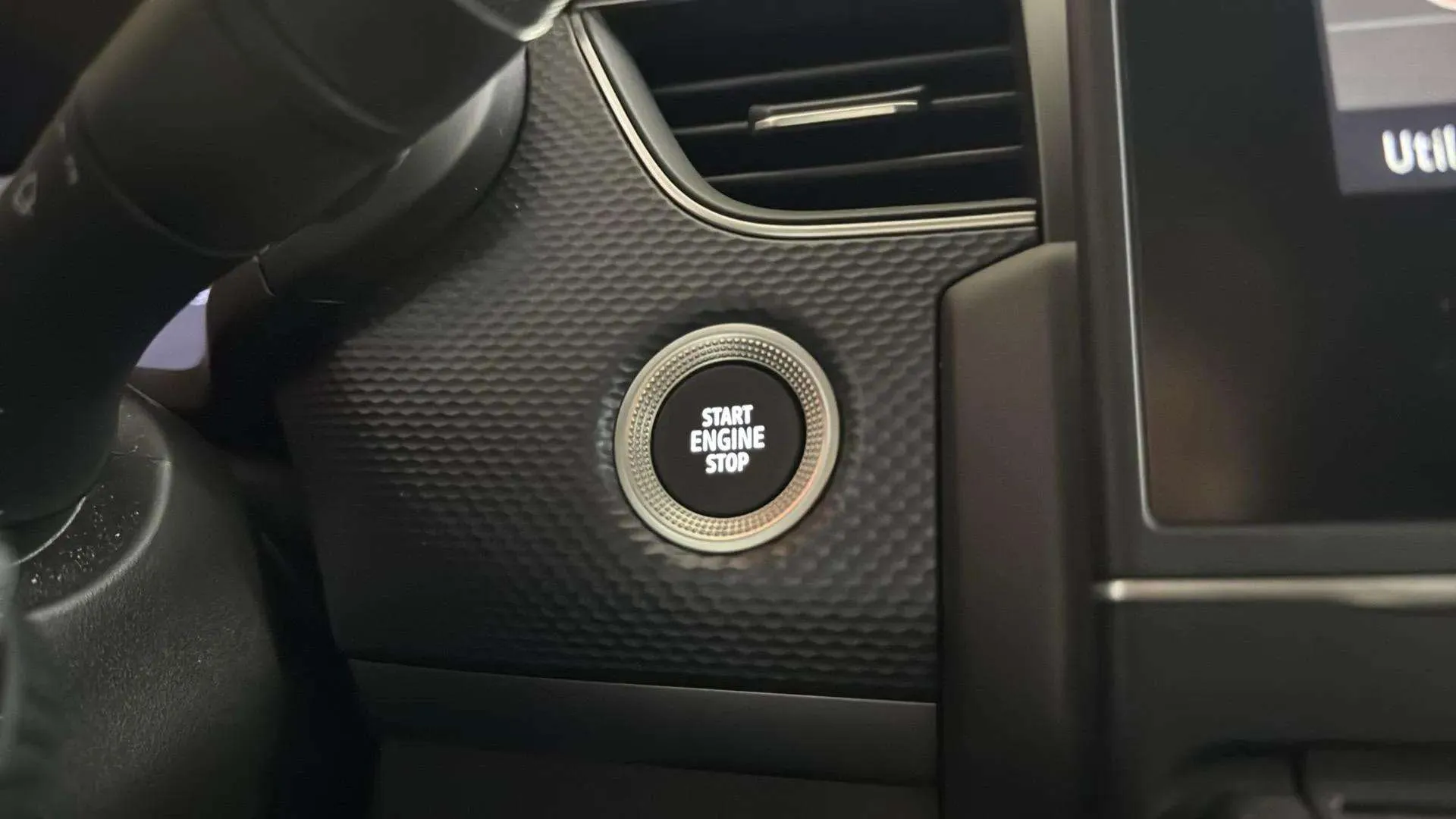 Renault Arkana Evolution TCe EDC mild hybr - foto 18
