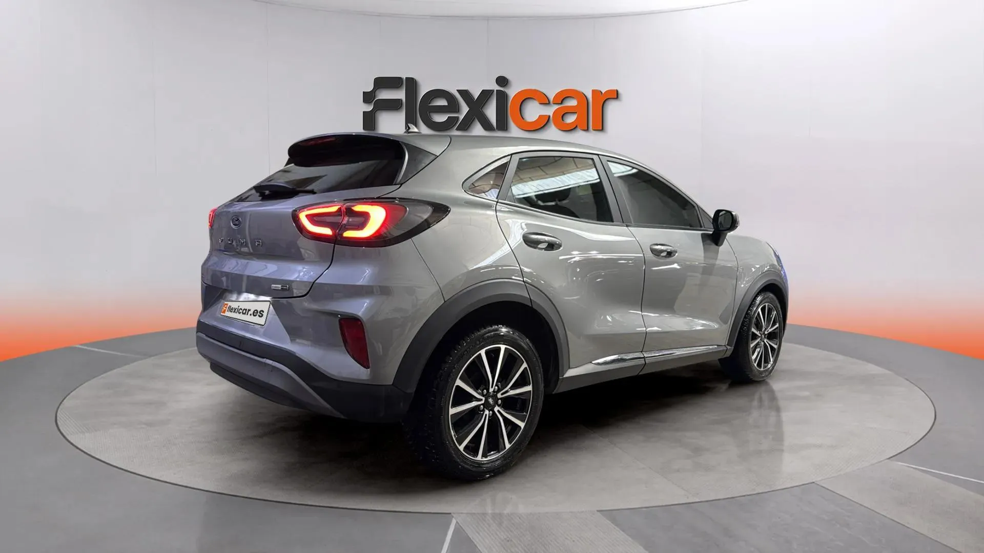 Ford Puma 1.0 EcoBoost Titanium - foto 7