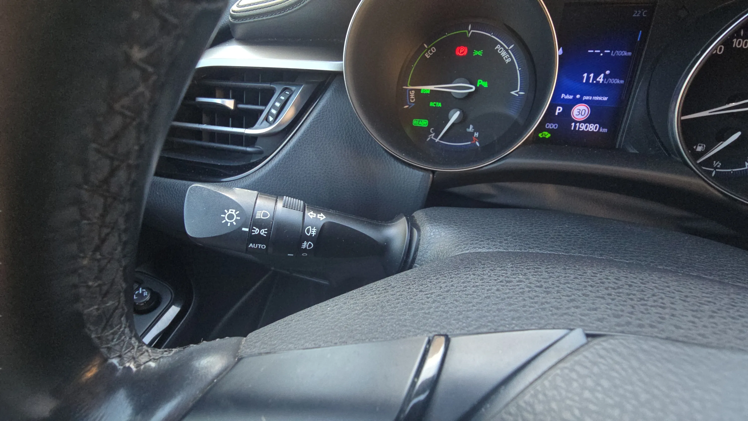 Toyota C-HR 1.8 125H Advance - foto 21