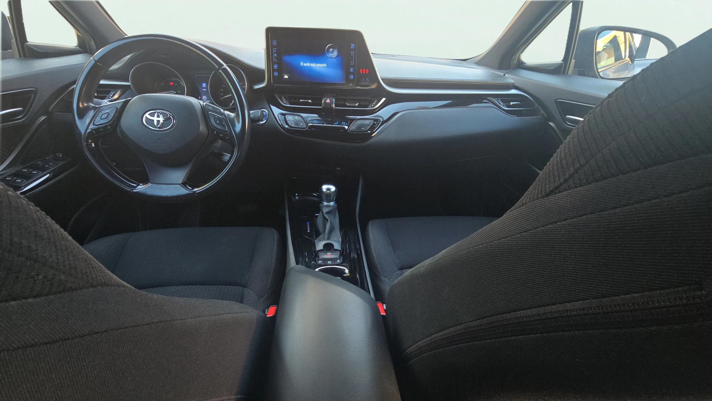 Toyota C-HR 1.8 125H Advance - foto 18