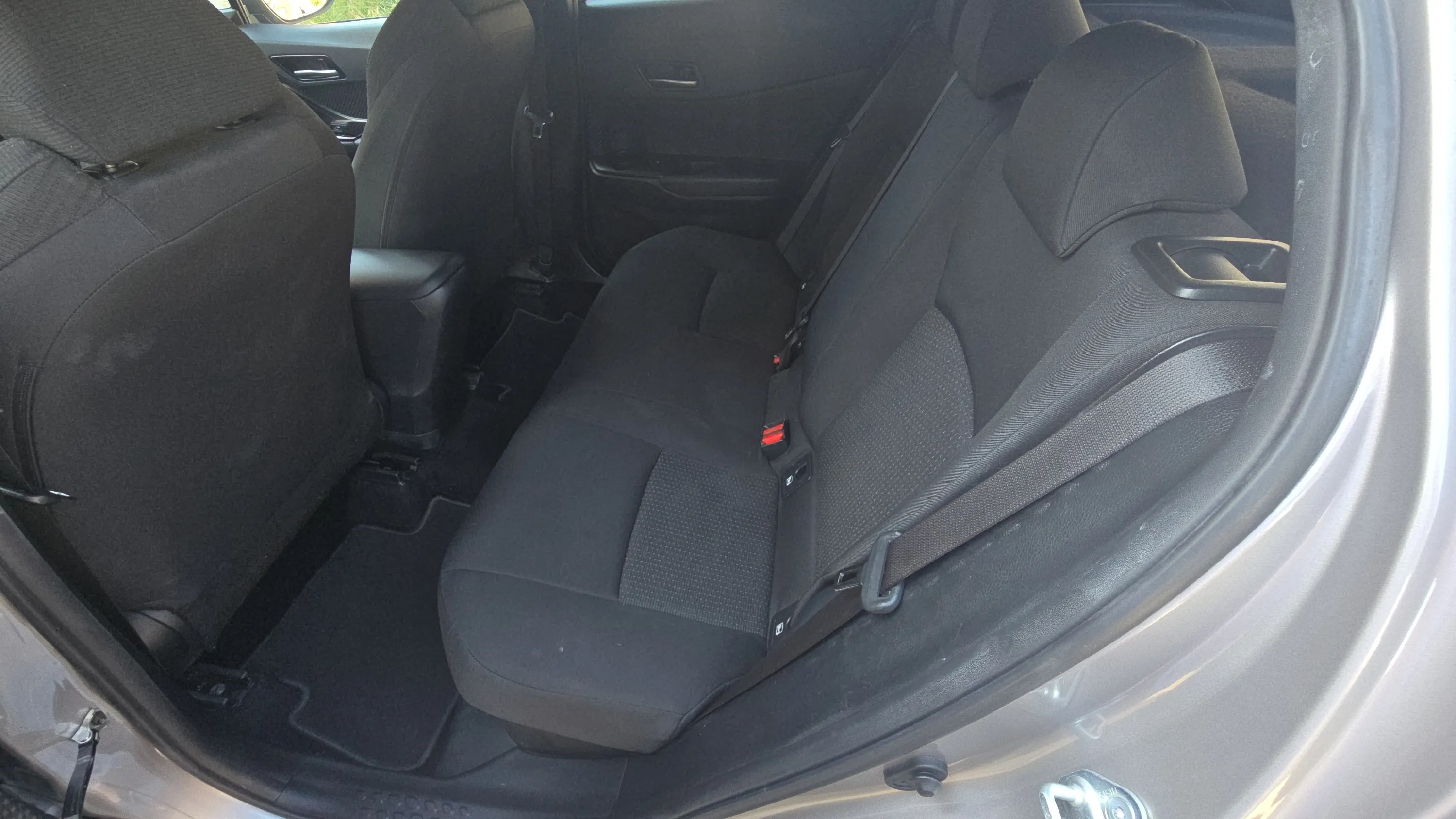 Toyota C-HR 1.8 125H Advance - foto 12