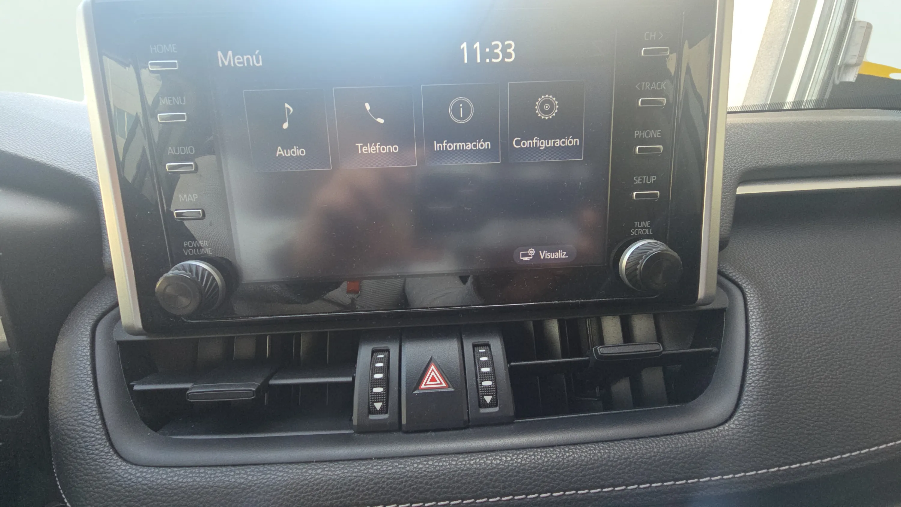 Toyota RAV4 2.5l 220H Business - foto 27