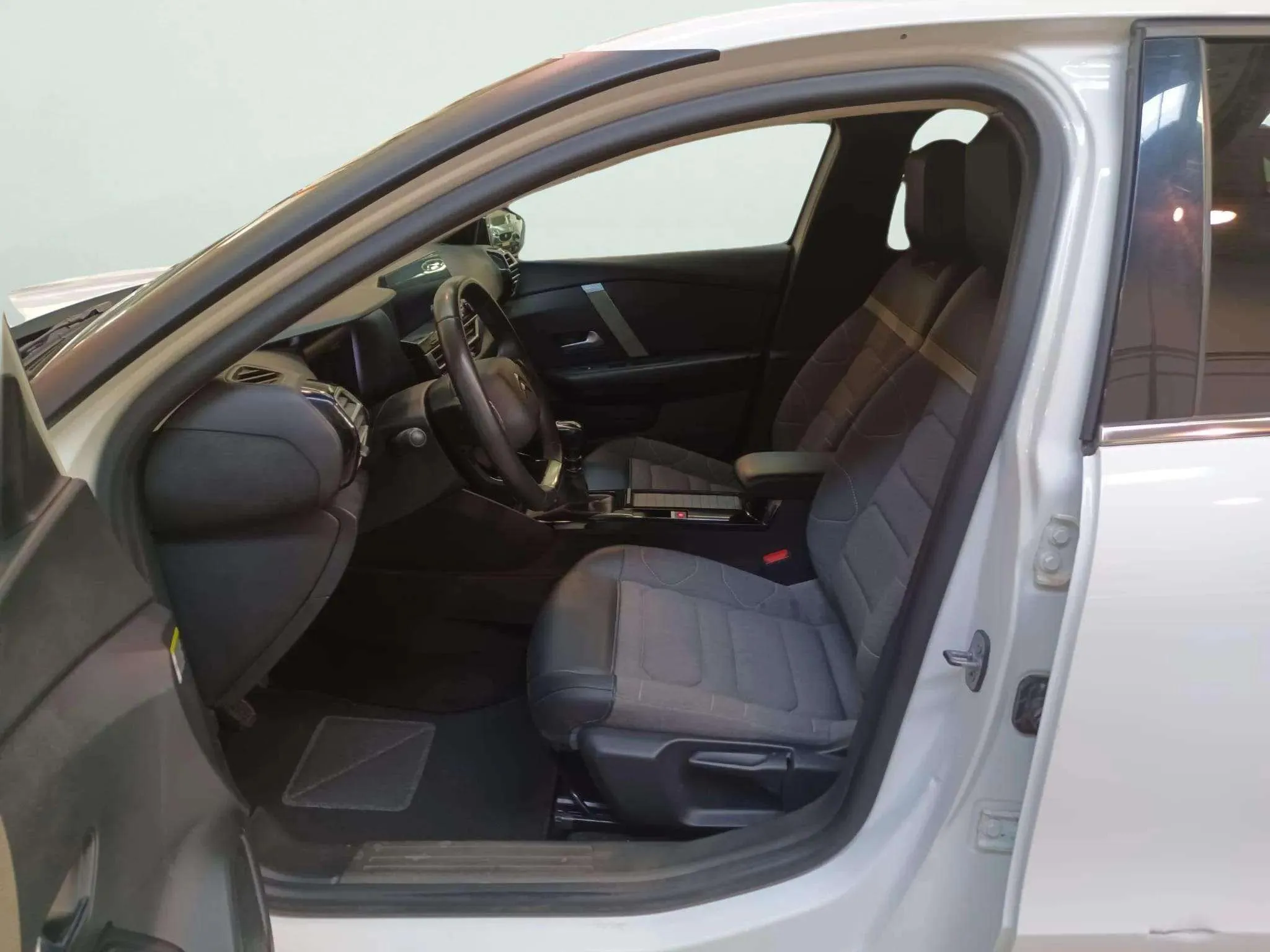 Citroën C4 PureTech 130 Feel Pack - foto 12