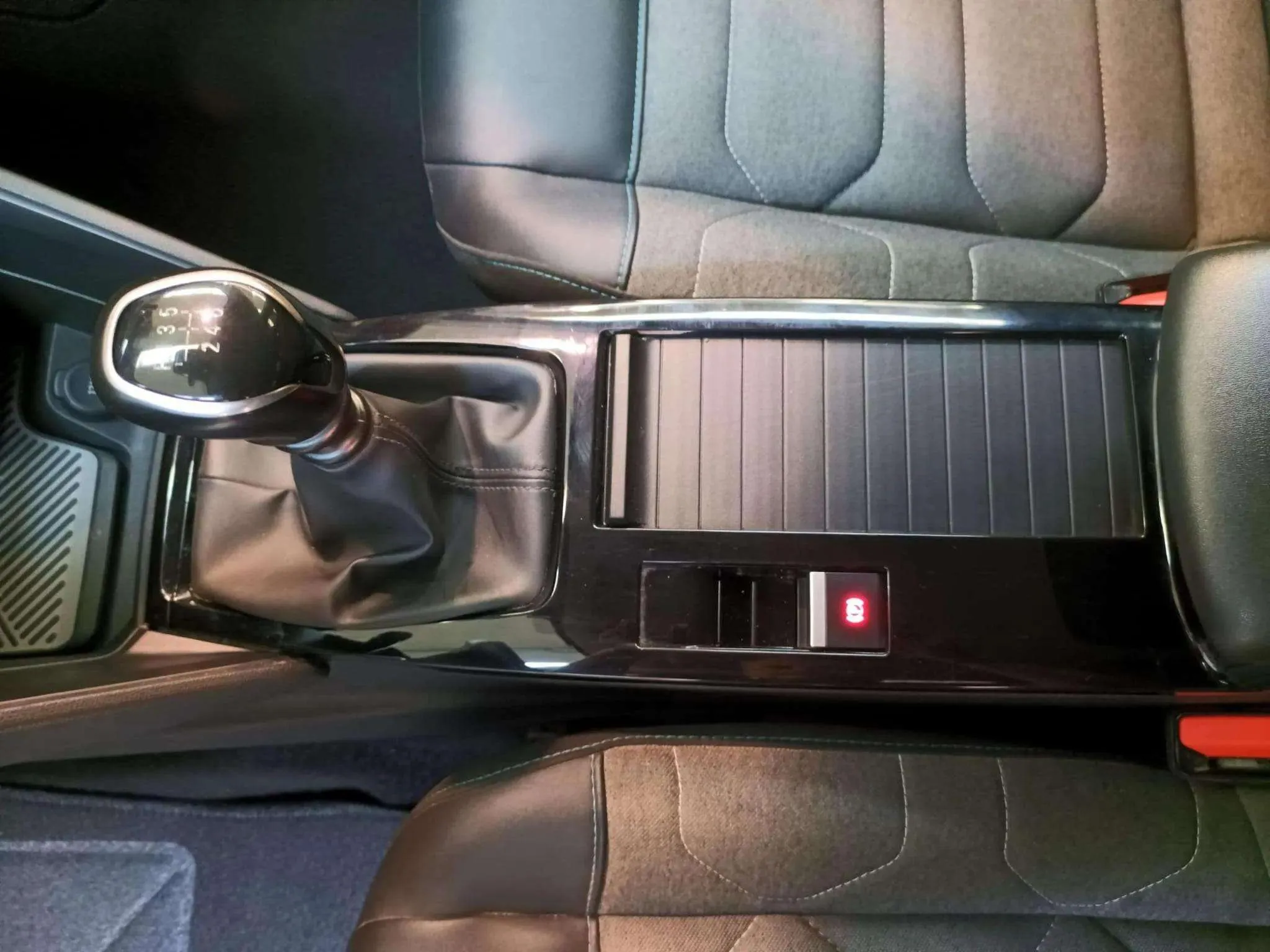 Citroën C4 PureTech 130 Feel Pack - foto 10