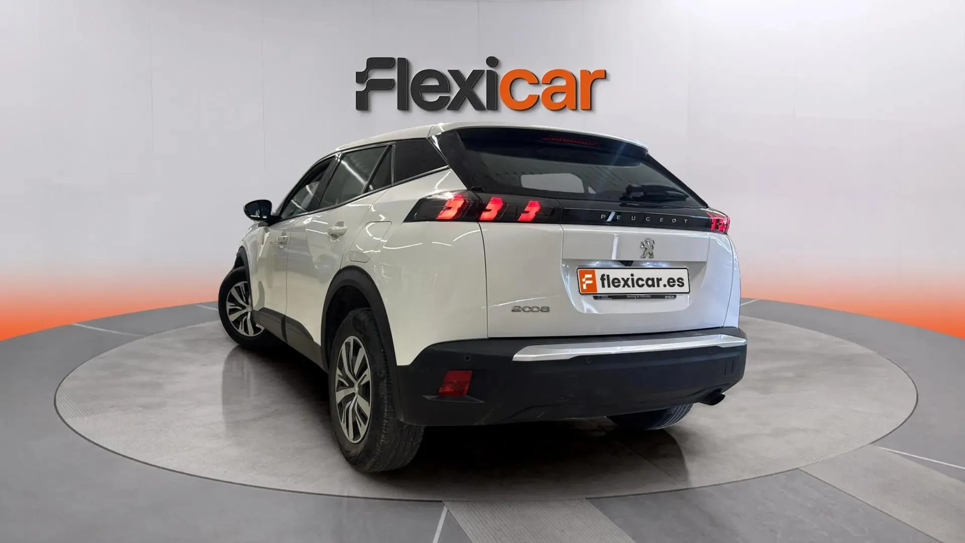 Peugeot 2008 Active BlueHDi 100 BVM6 - foto 5
