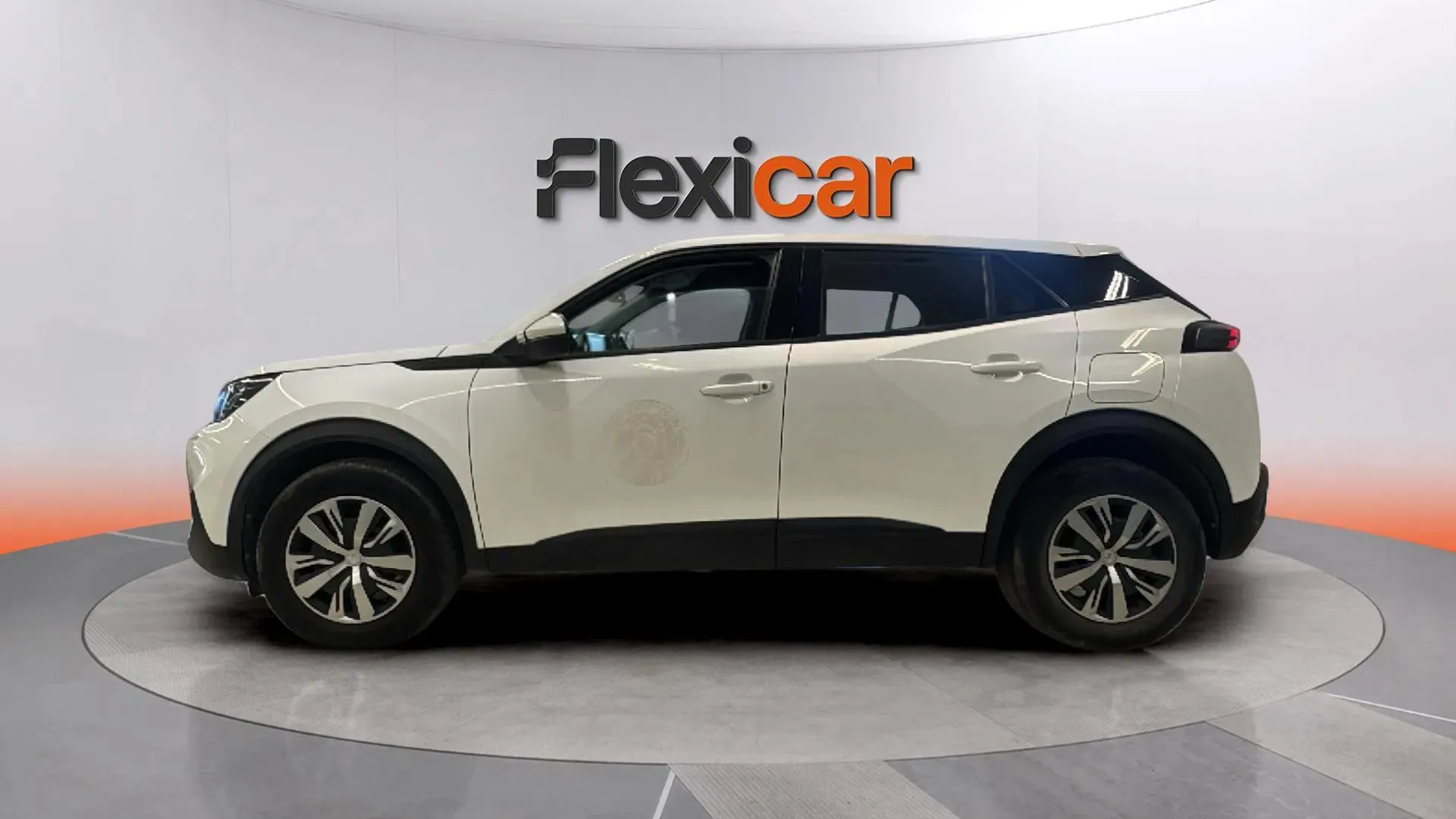 Peugeot 2008 Active BlueHDi 100 BVM6 - foto 4