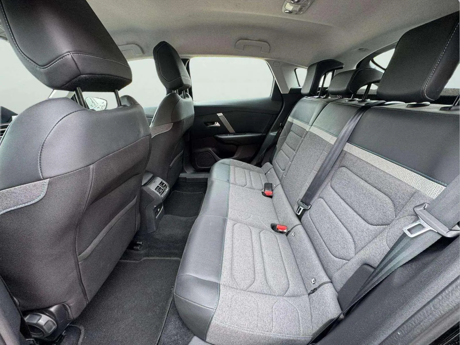 Citroën C4 PureTech 130 Feel Pack - foto 9