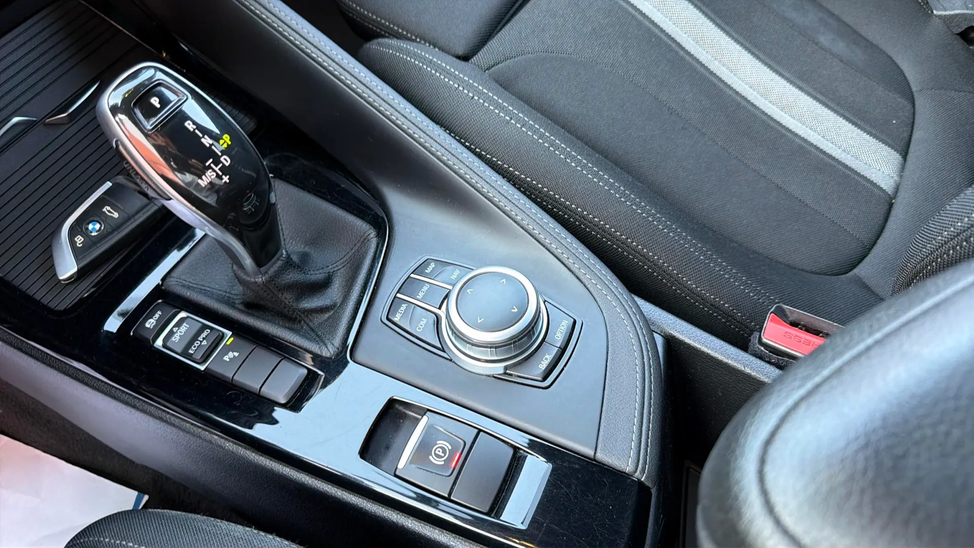 BMW X2 sDrive18i - foto 22