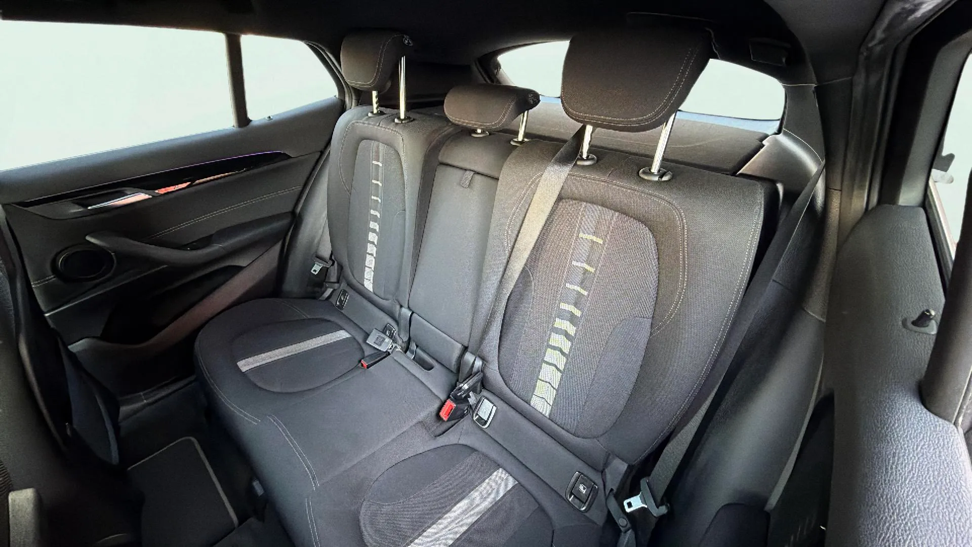 BMW X2 sDrive18i - foto 13