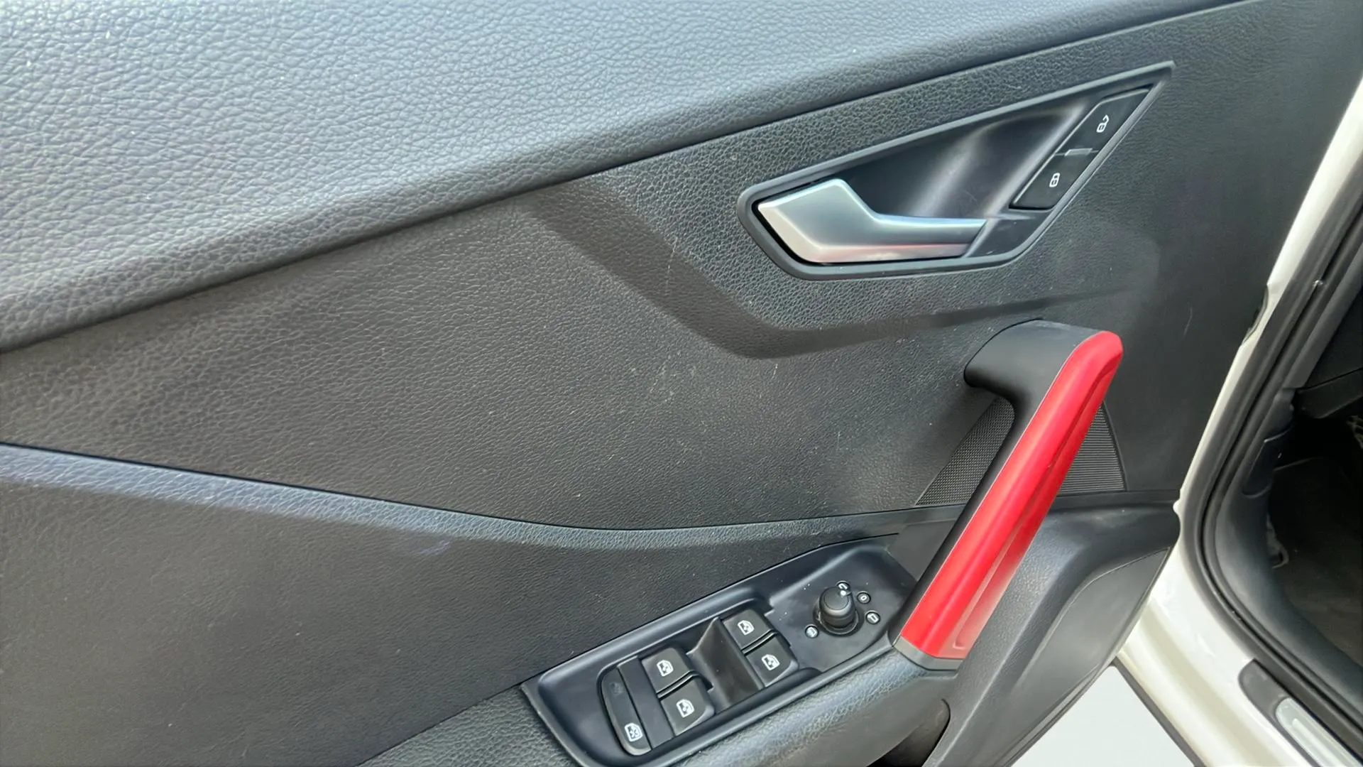 Audi Q2 Sport 30 TFSI - foto 15