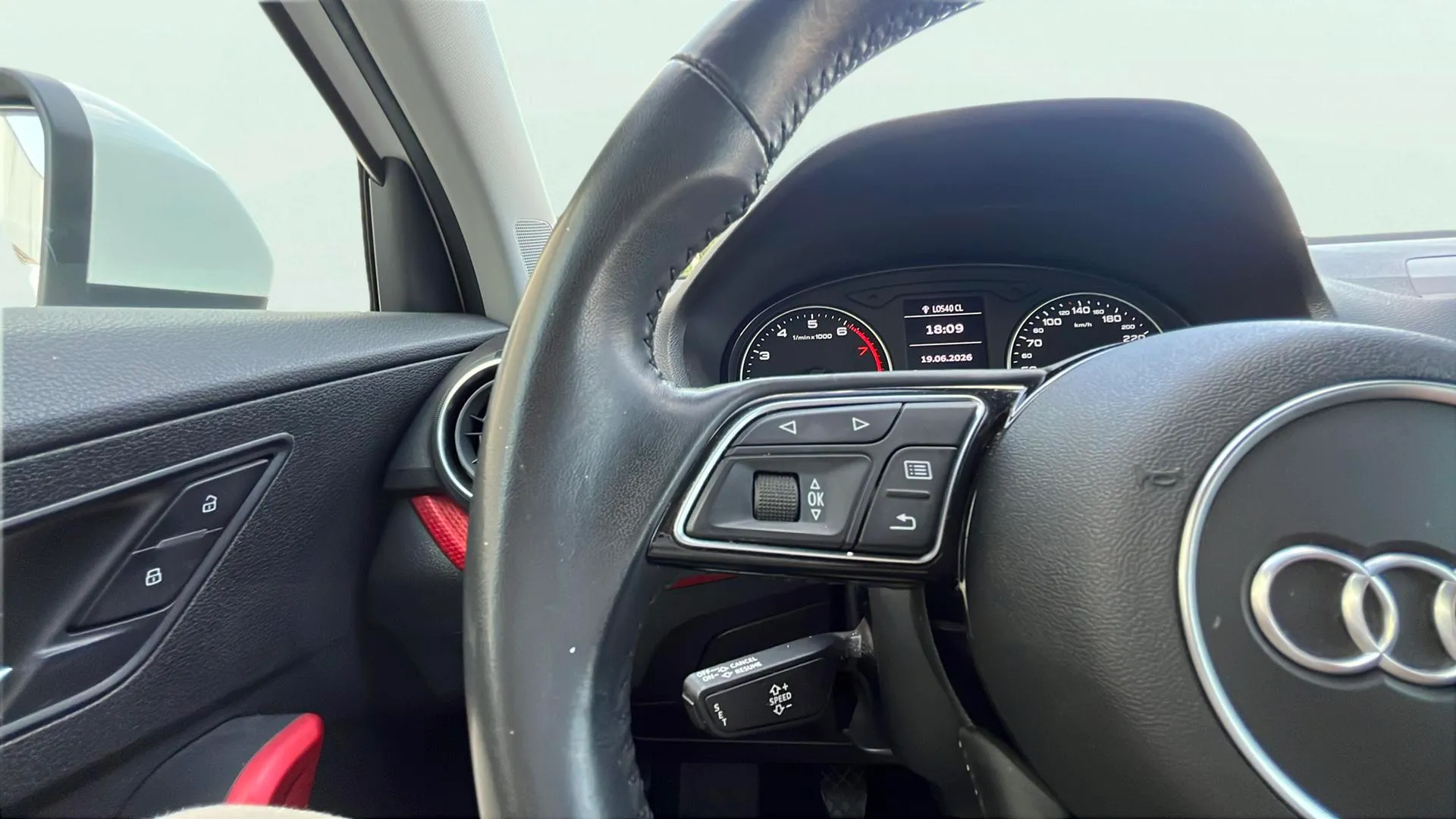 Audi Q2 Sport 30 TFSI - foto 21