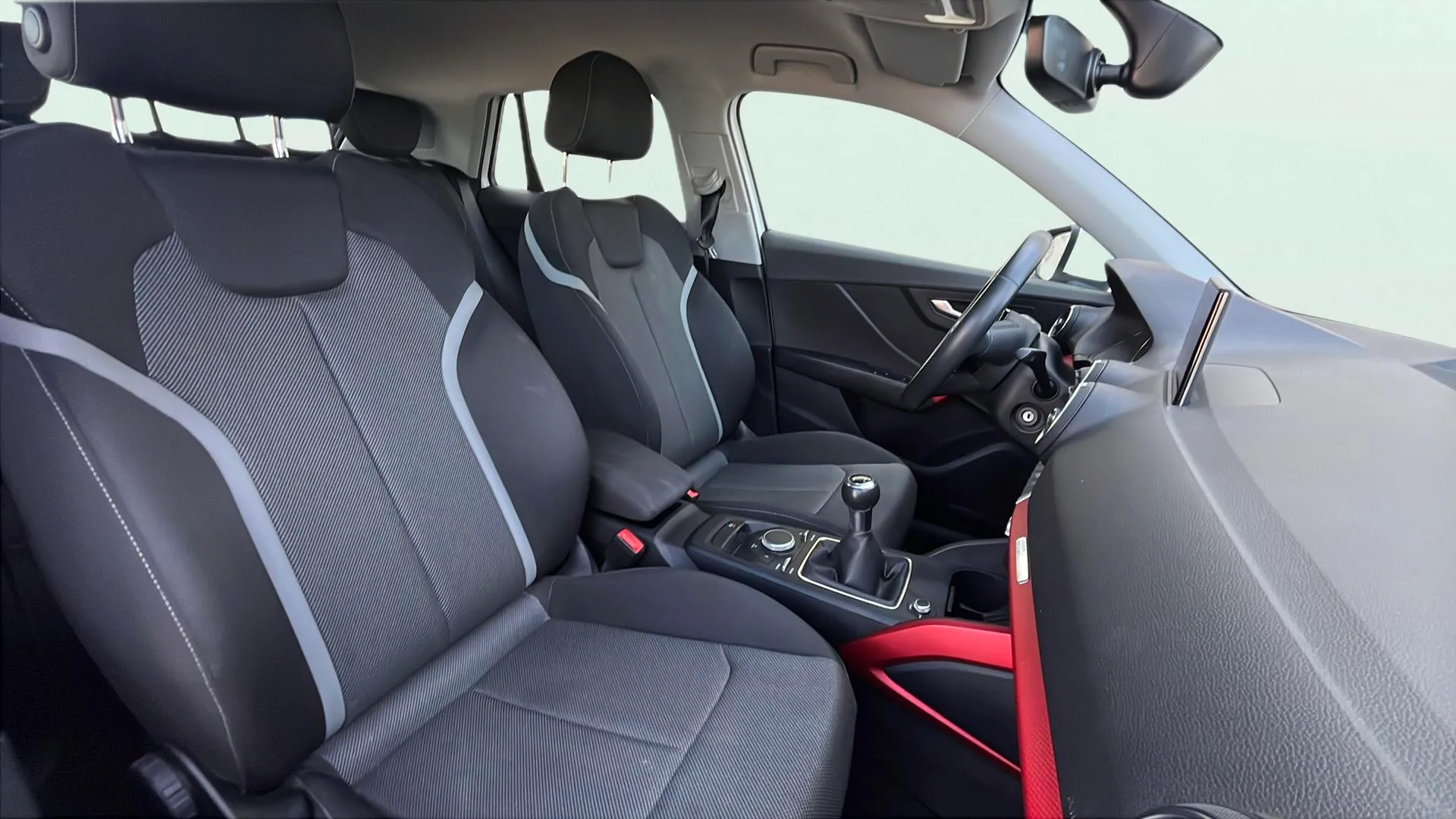 Audi Q2 Sport 30 TFSI - foto 7