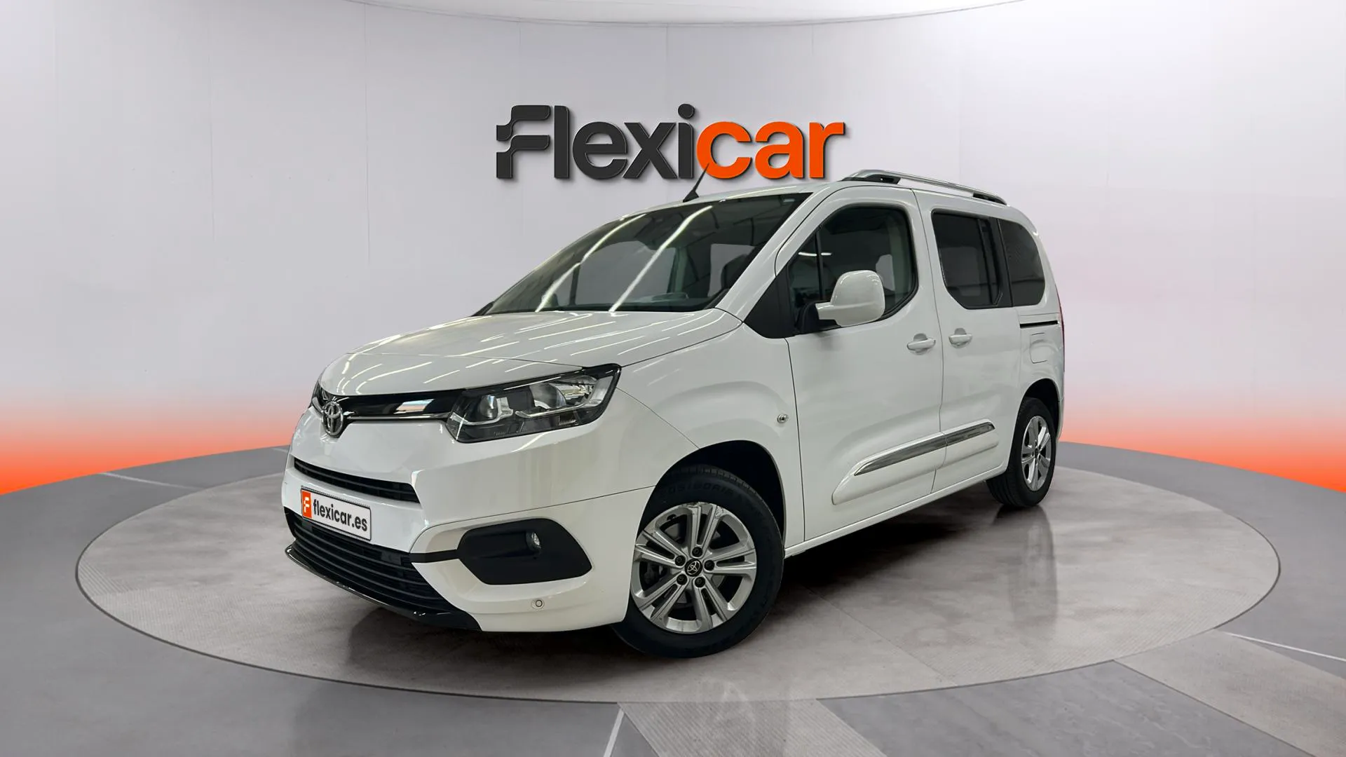 Toyota Proace City 1.2 Family Active L1 - foto 3