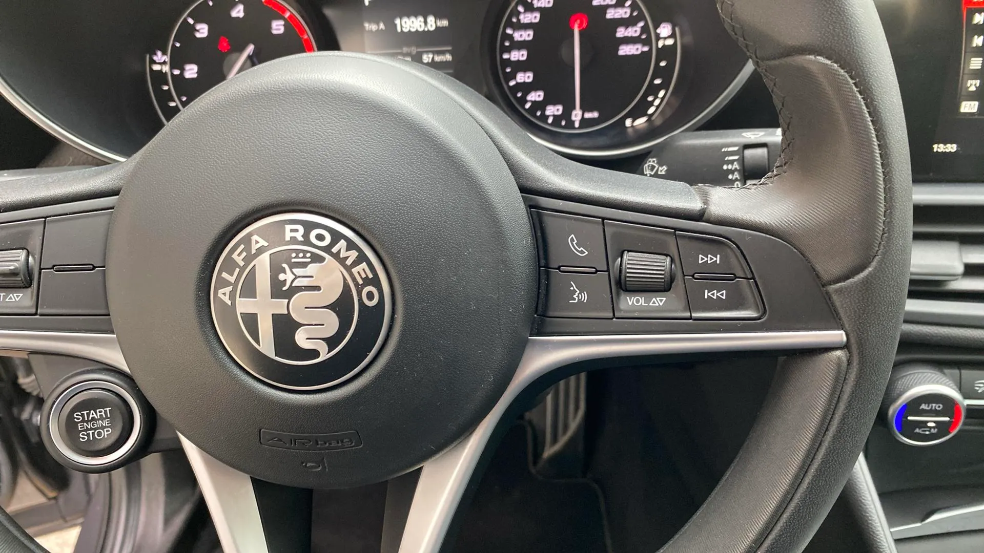 Alfa Romeo Giulia 2.2 Diesel Business Ed. - foto 9