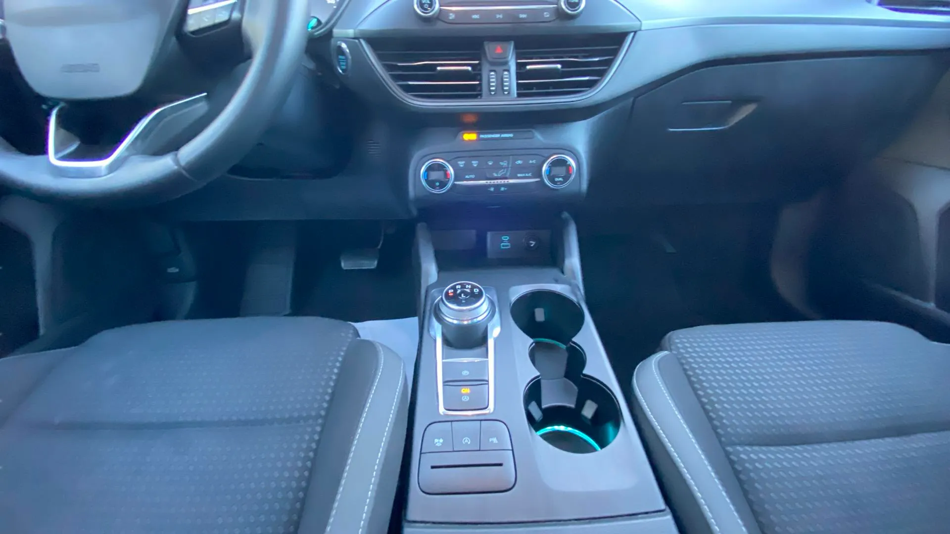 Ford Focus 1.5 EcoBlue Active X - foto 21