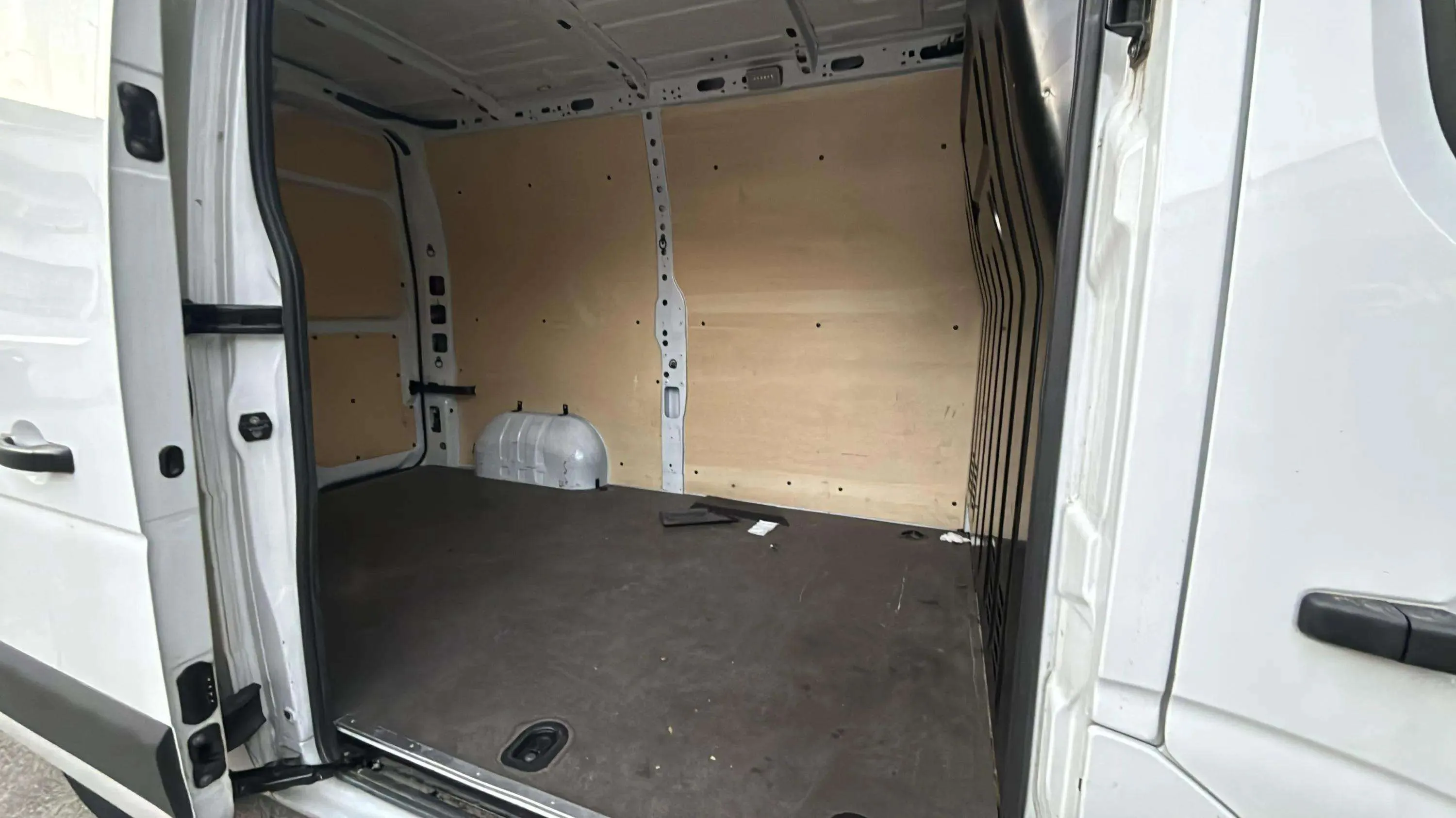 Renault Master Furgón T L2H2 3500 B dCi E - foto 15