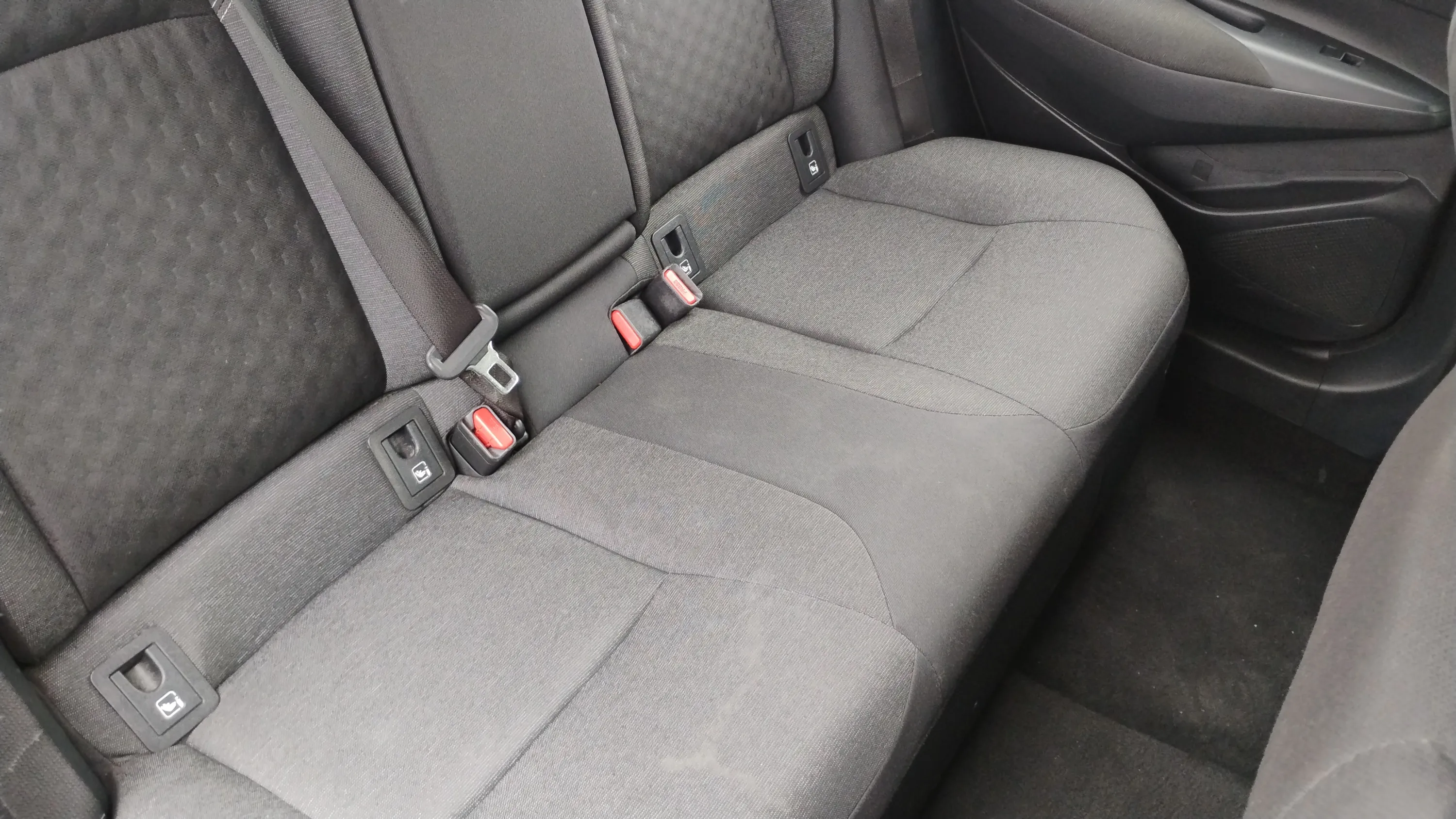 Toyota Corolla 140H Active Plus - foto 18