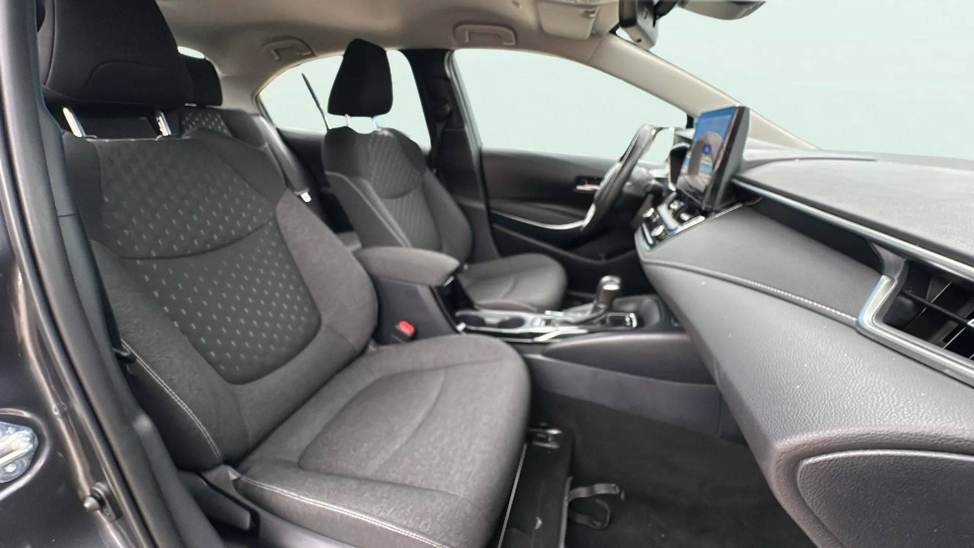 Toyota Corolla 140H Eco - foto 15