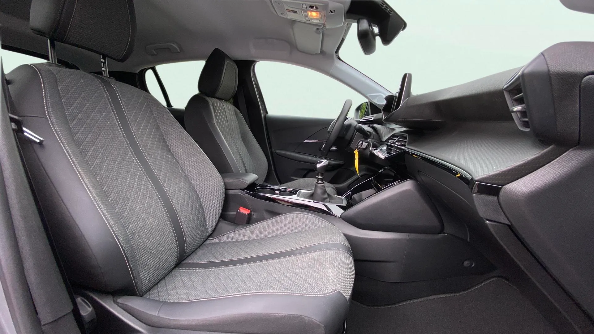 Peugeot 208 Allure Gasolina 100 - foto 13