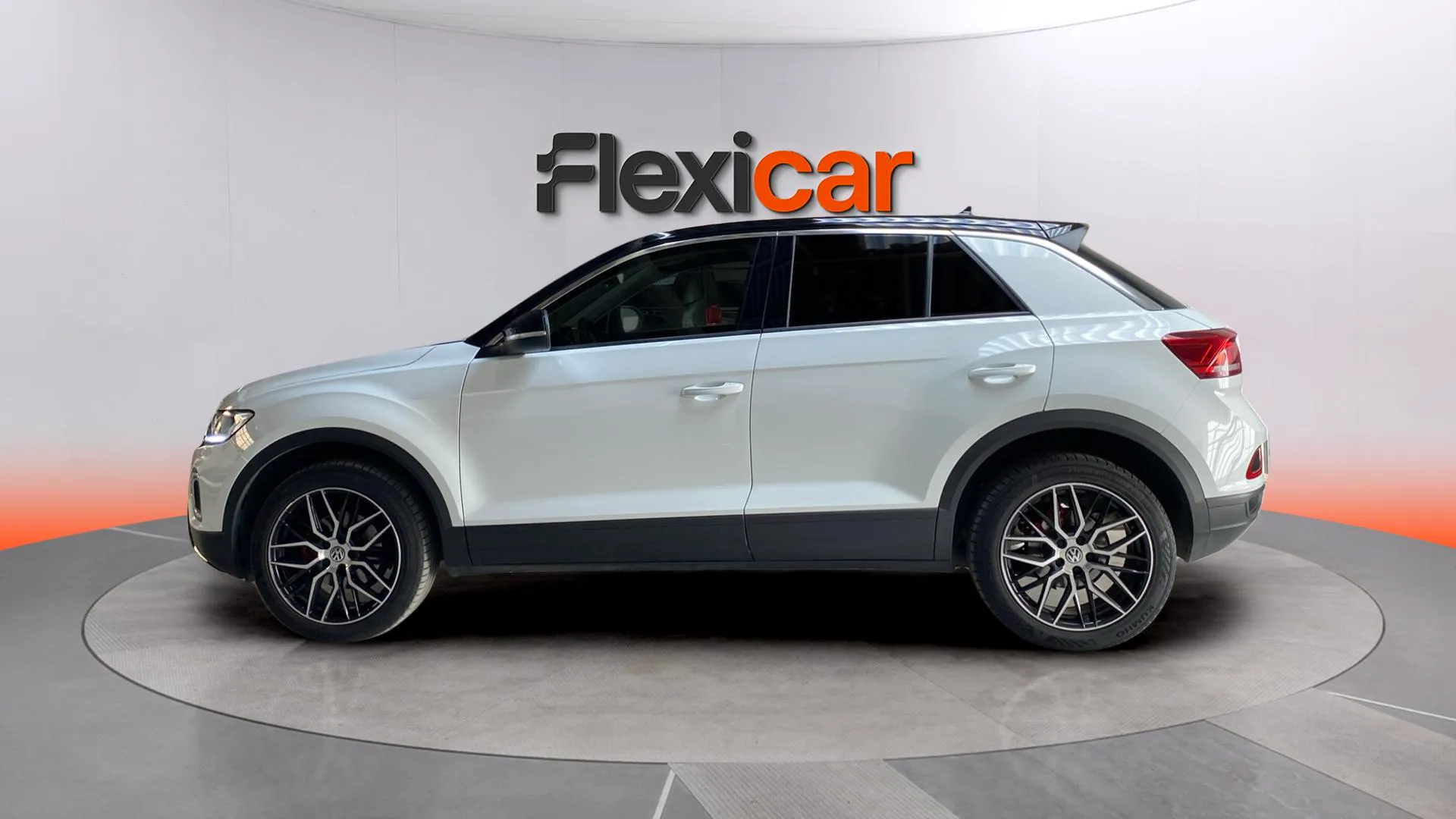 Volkswagen T-Roc 2.0 TDI - foto 5