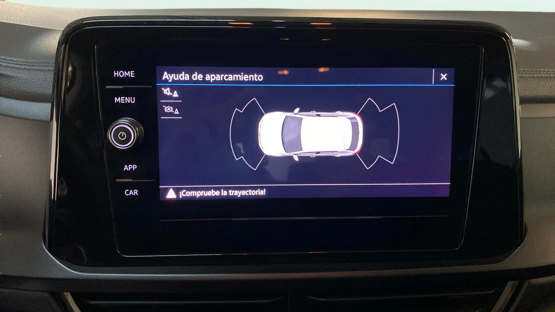 Volkswagen T-Roc 2.0 TDI - foto 16