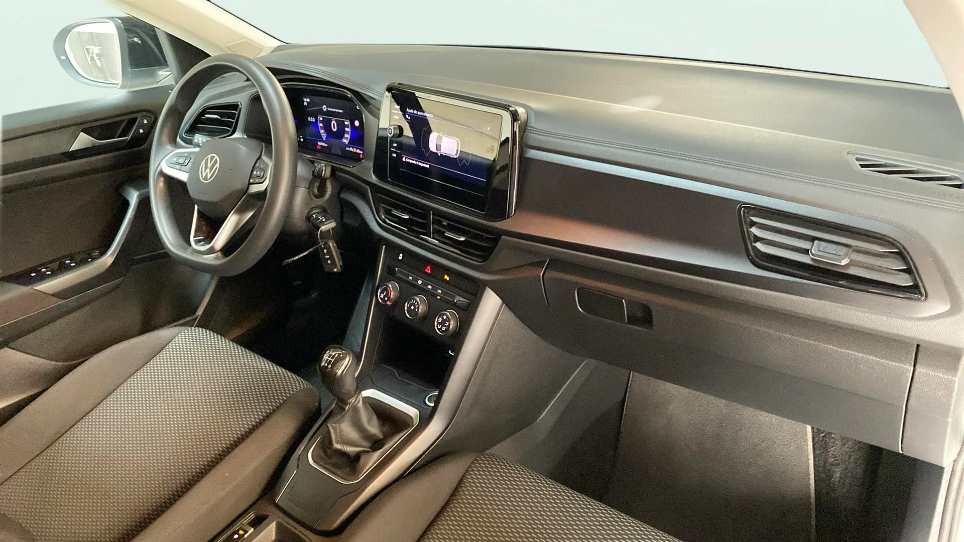 Volkswagen T-Roc 2.0 TDI - foto 14