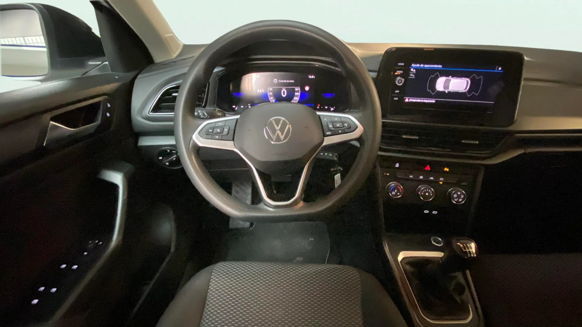 Volkswagen T-Roc 2.0 TDI - foto 7