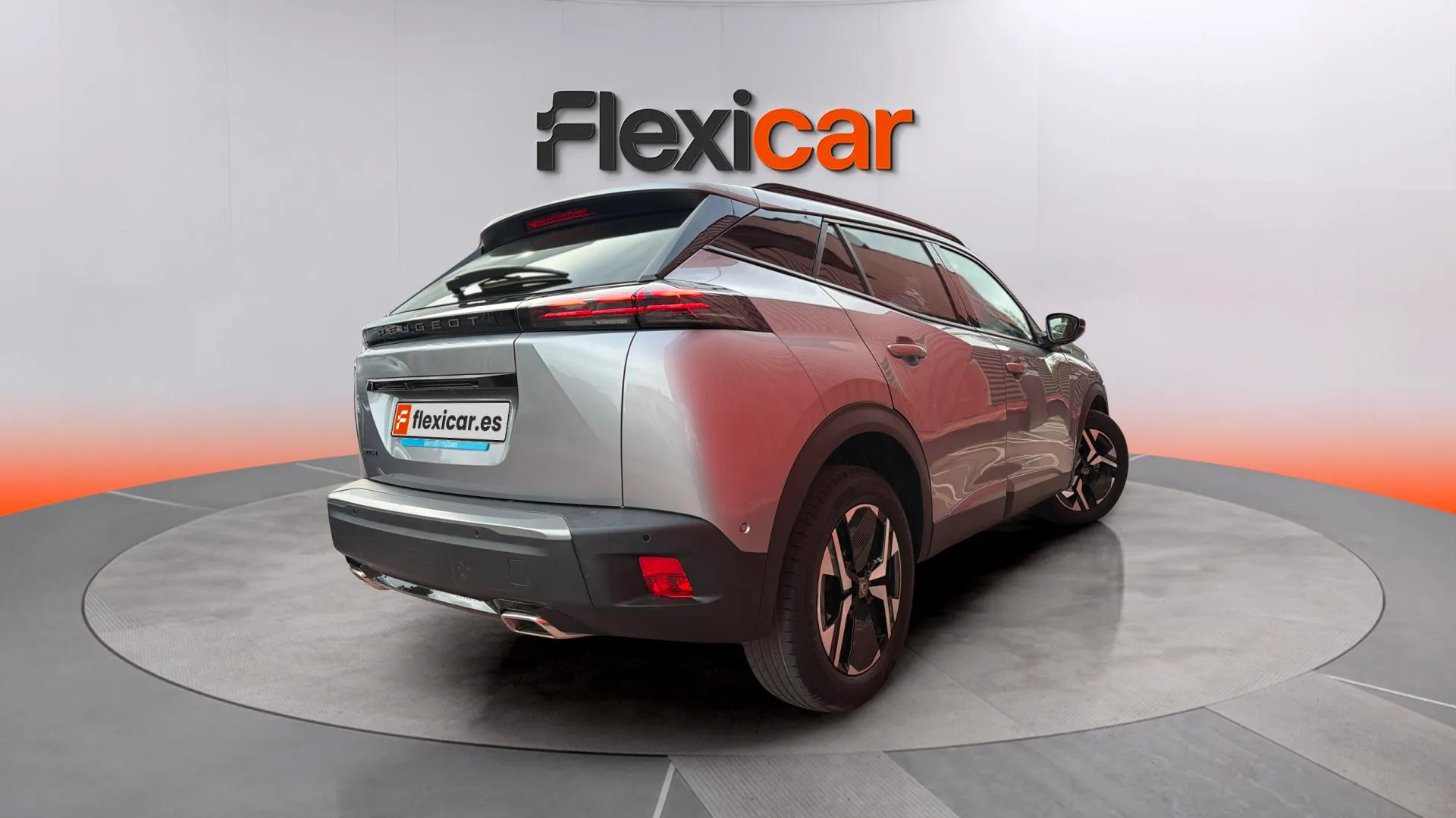Peugeot 2008 Allure PureTech 130 EAT8 - foto 7