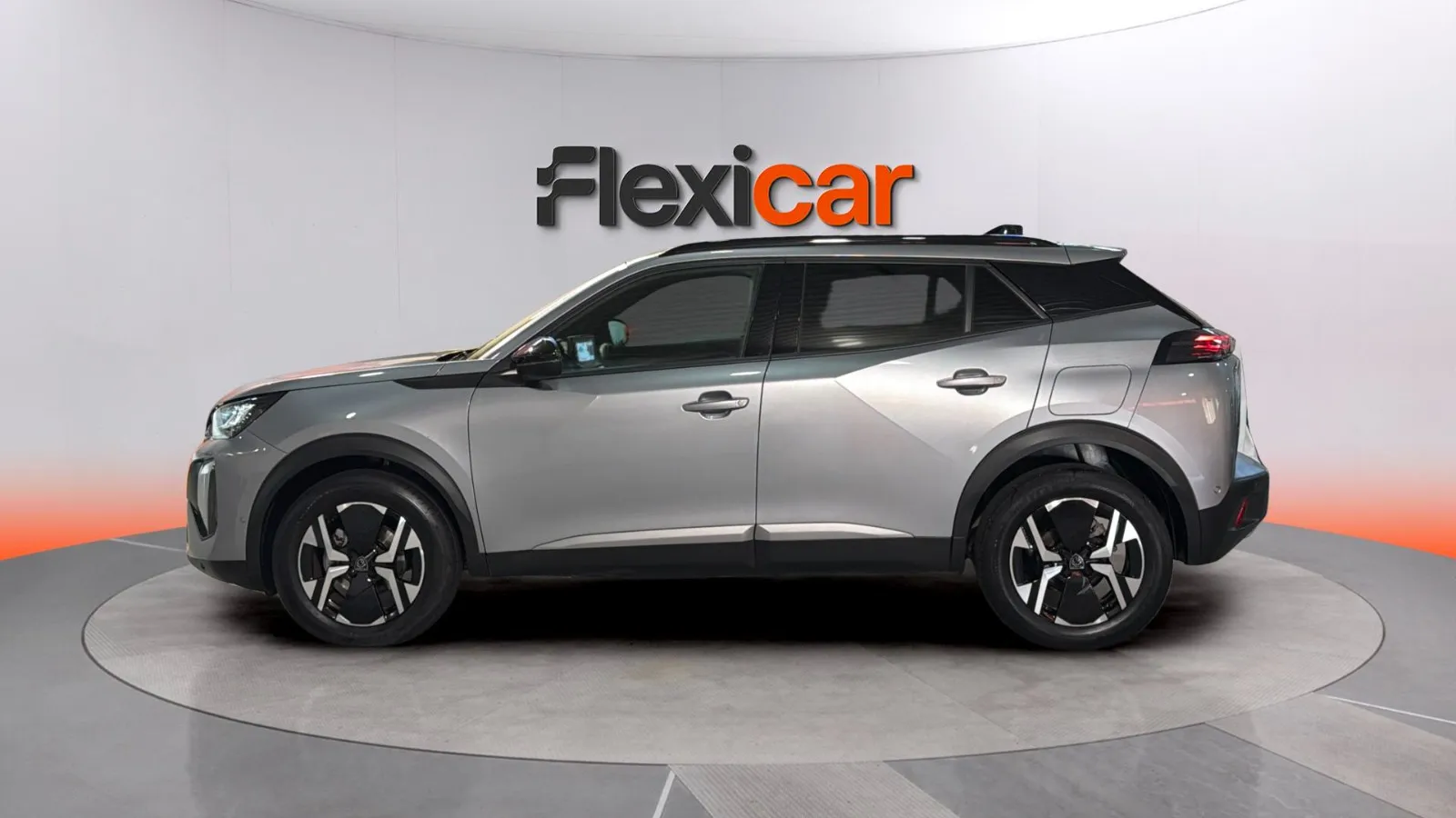 Peugeot 2008 Allure PureTech 130 EAT8 - foto 5