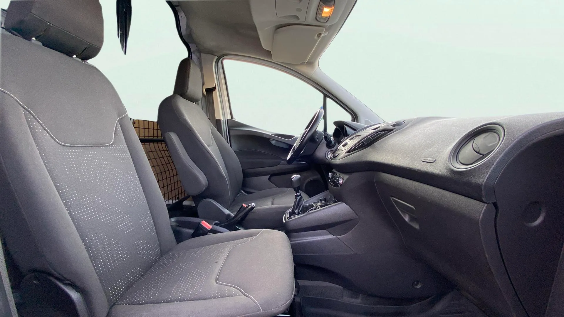 Ford Transit 1.5 - foto 10